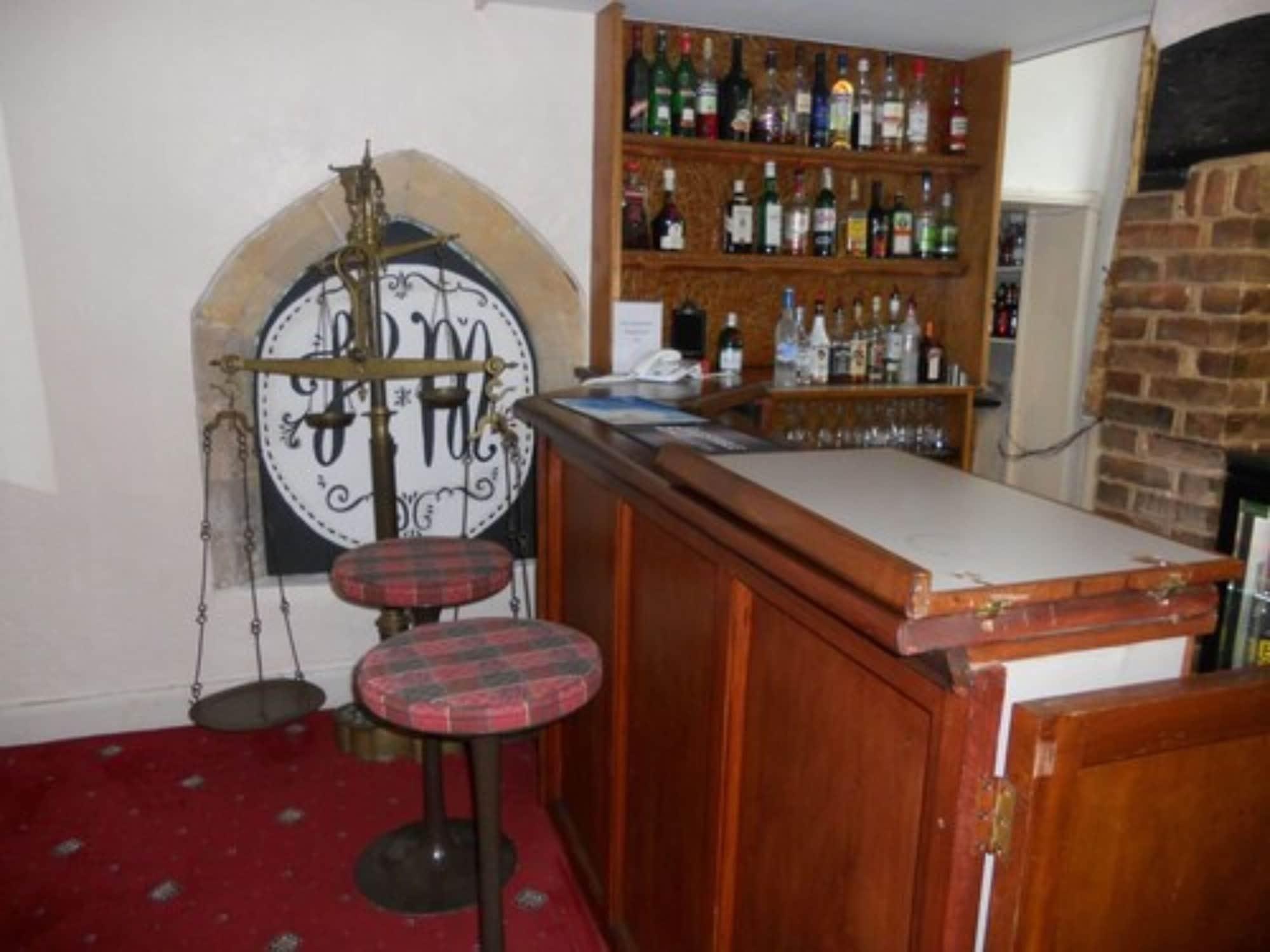 Bar/Salón Howfield Manor Hotel