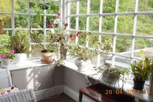 Alquiler Vacacional - Beamed Rural Cottage in Secluded Area, Tranquil Retreat, Near Local Attractions