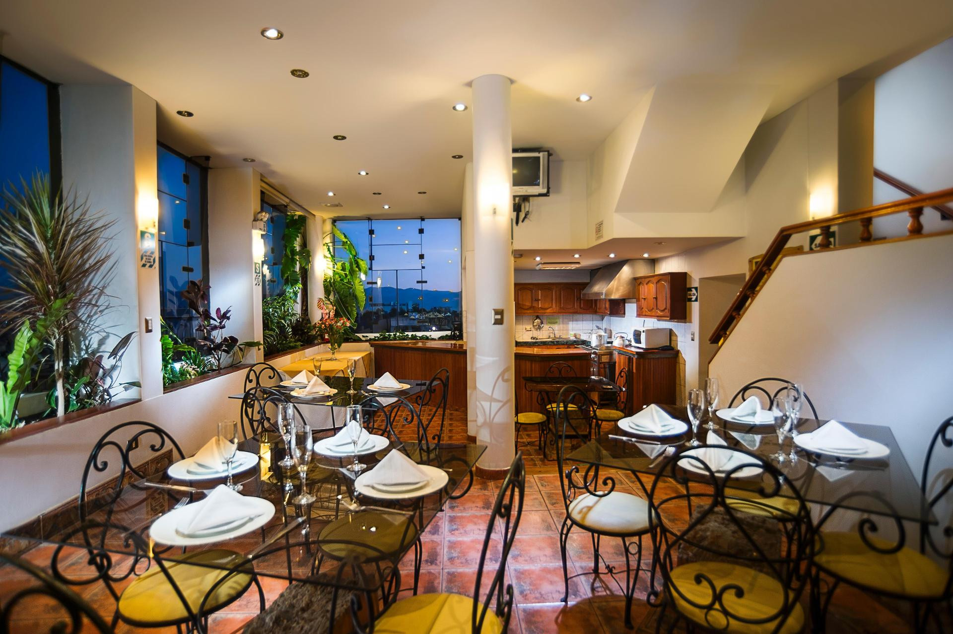Restaurant Hotel Natura Inn