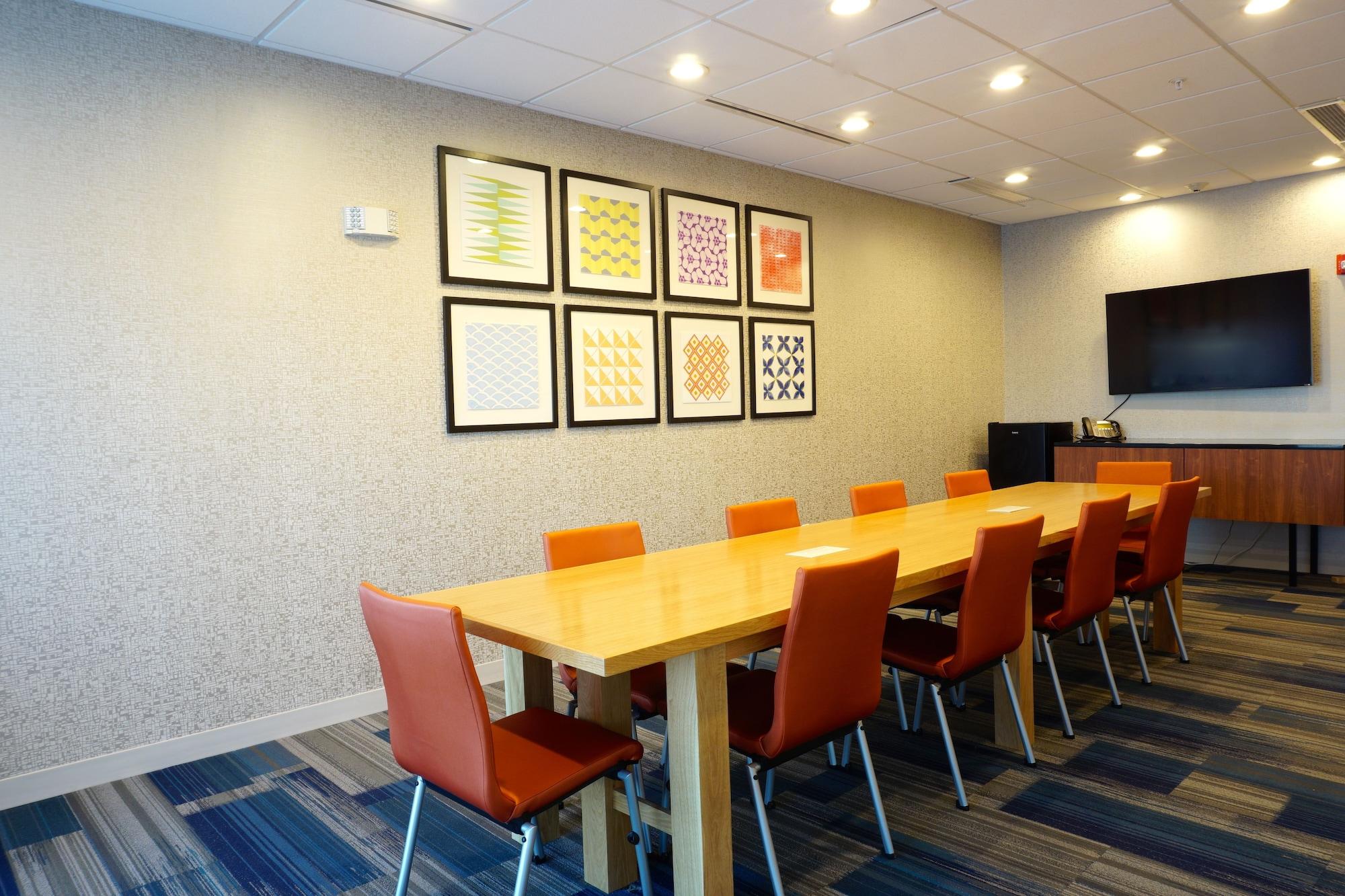 Sala de Reuniones Holiday Inn Express & Suites Omaha - Millard Area by IHG