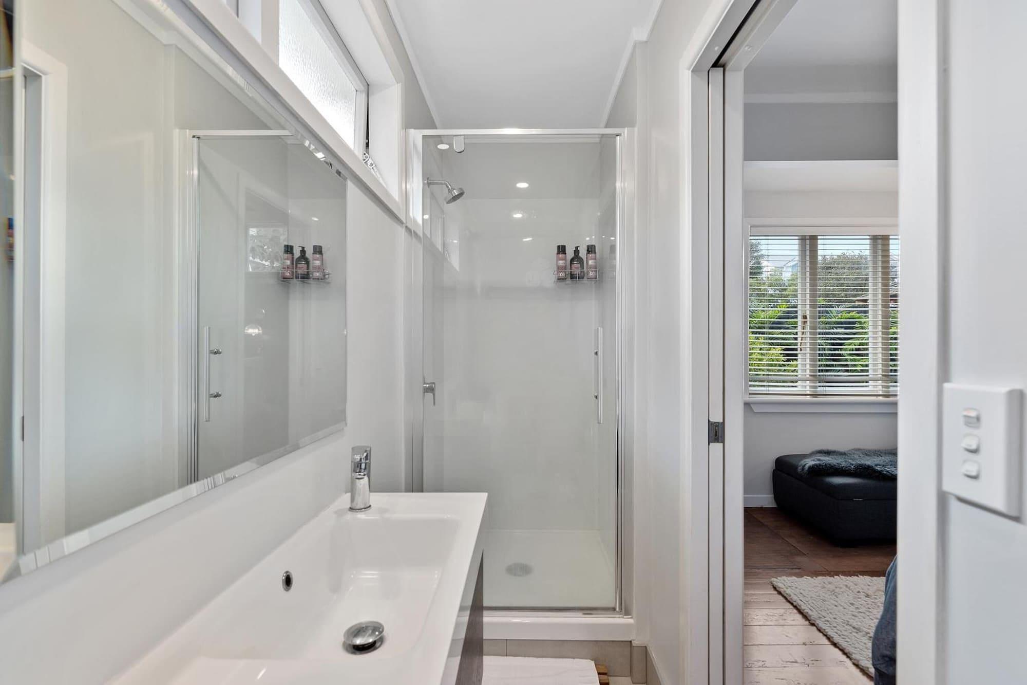 Baño Devonport Motel