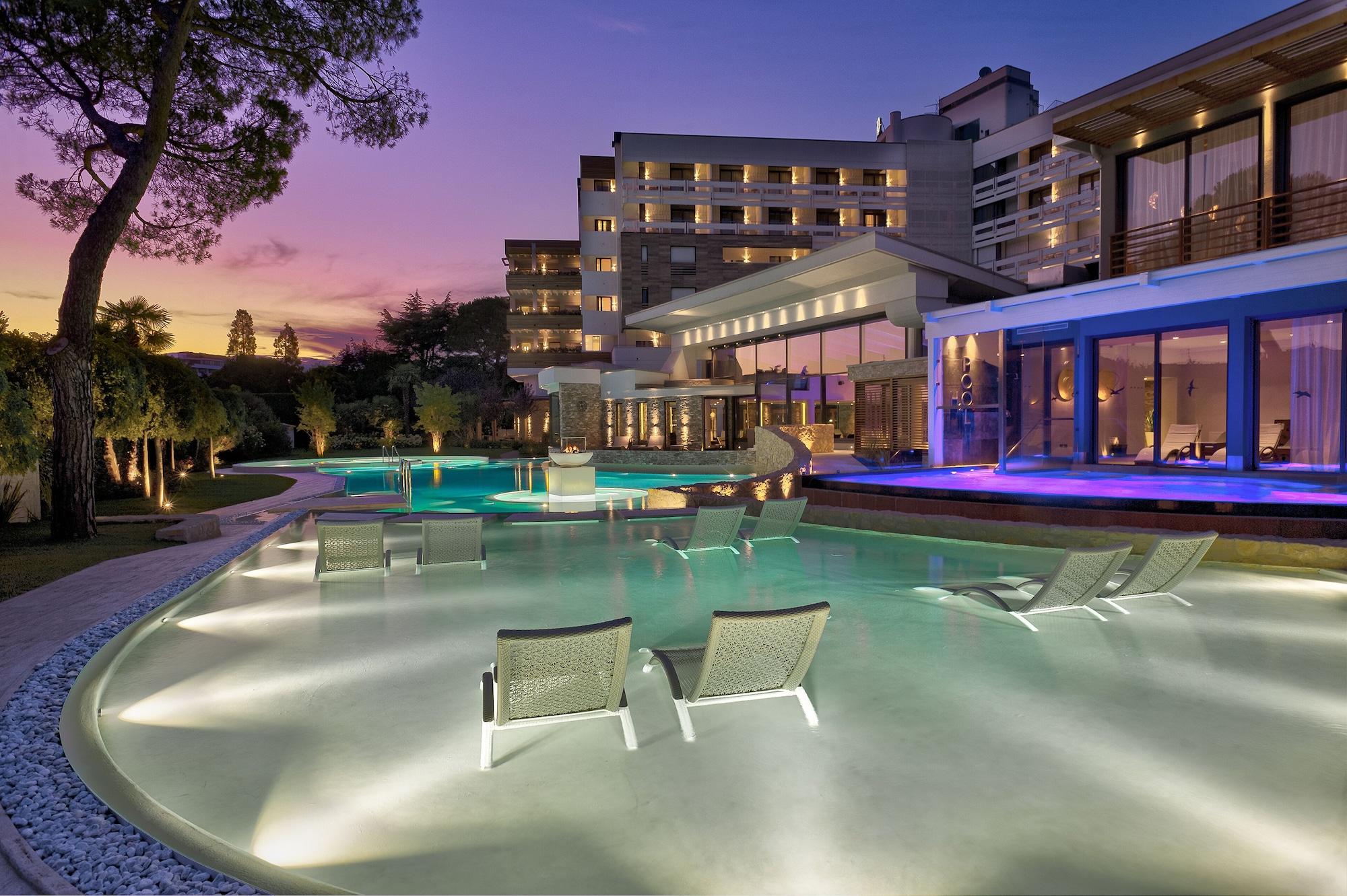 Vista Exterior Esplanade Tergesteo - Luxury Retreat