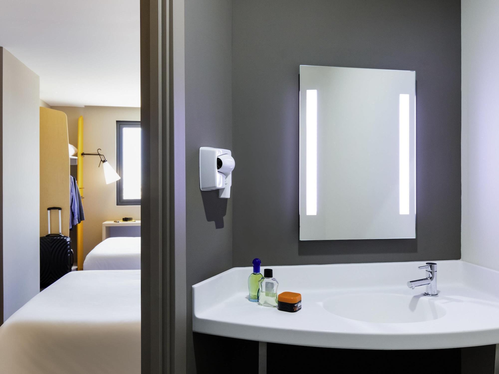 Habitación Ibis Tijuana Zona Rio