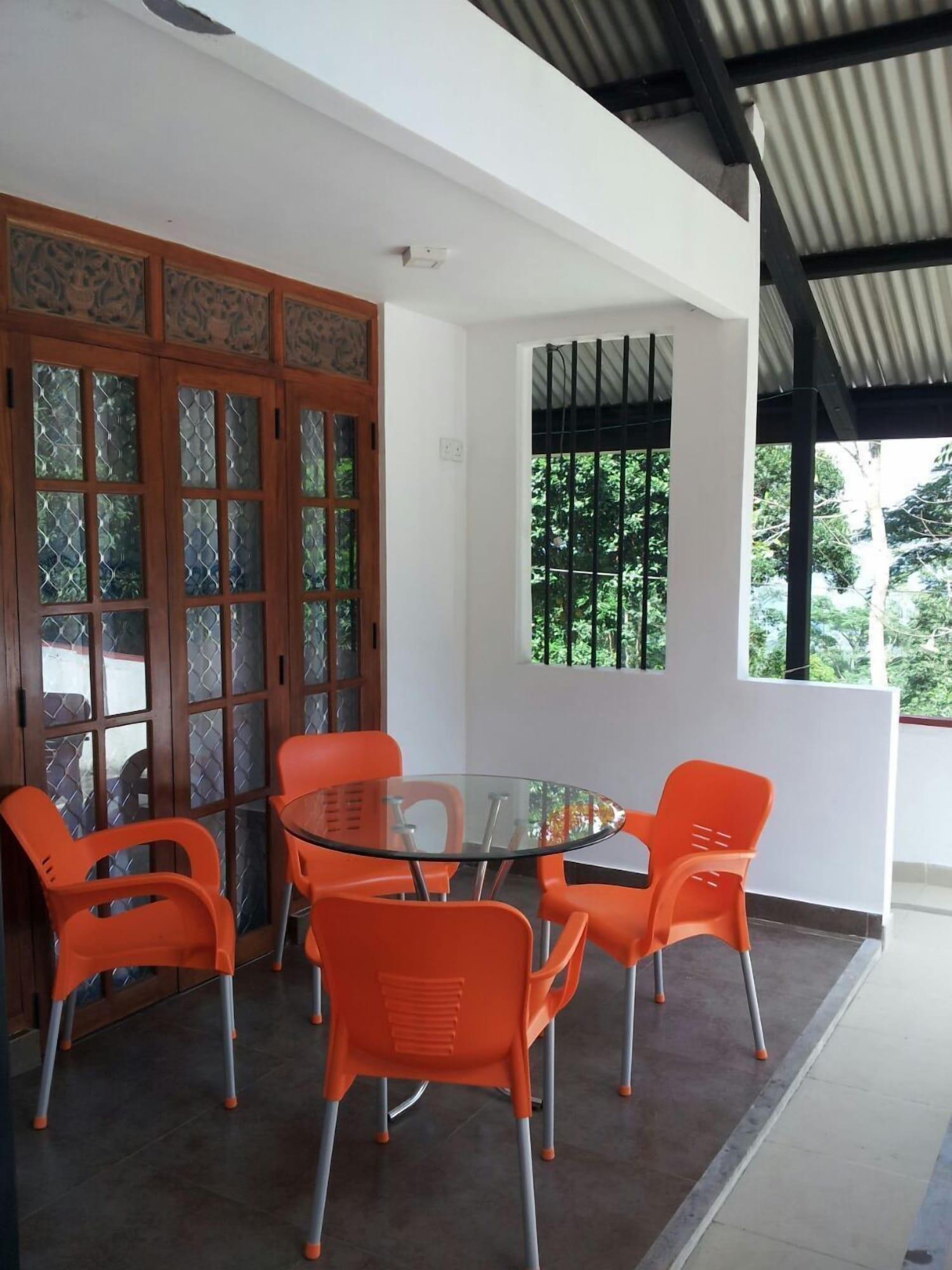 Restaurant Elkaduwa Bungalow