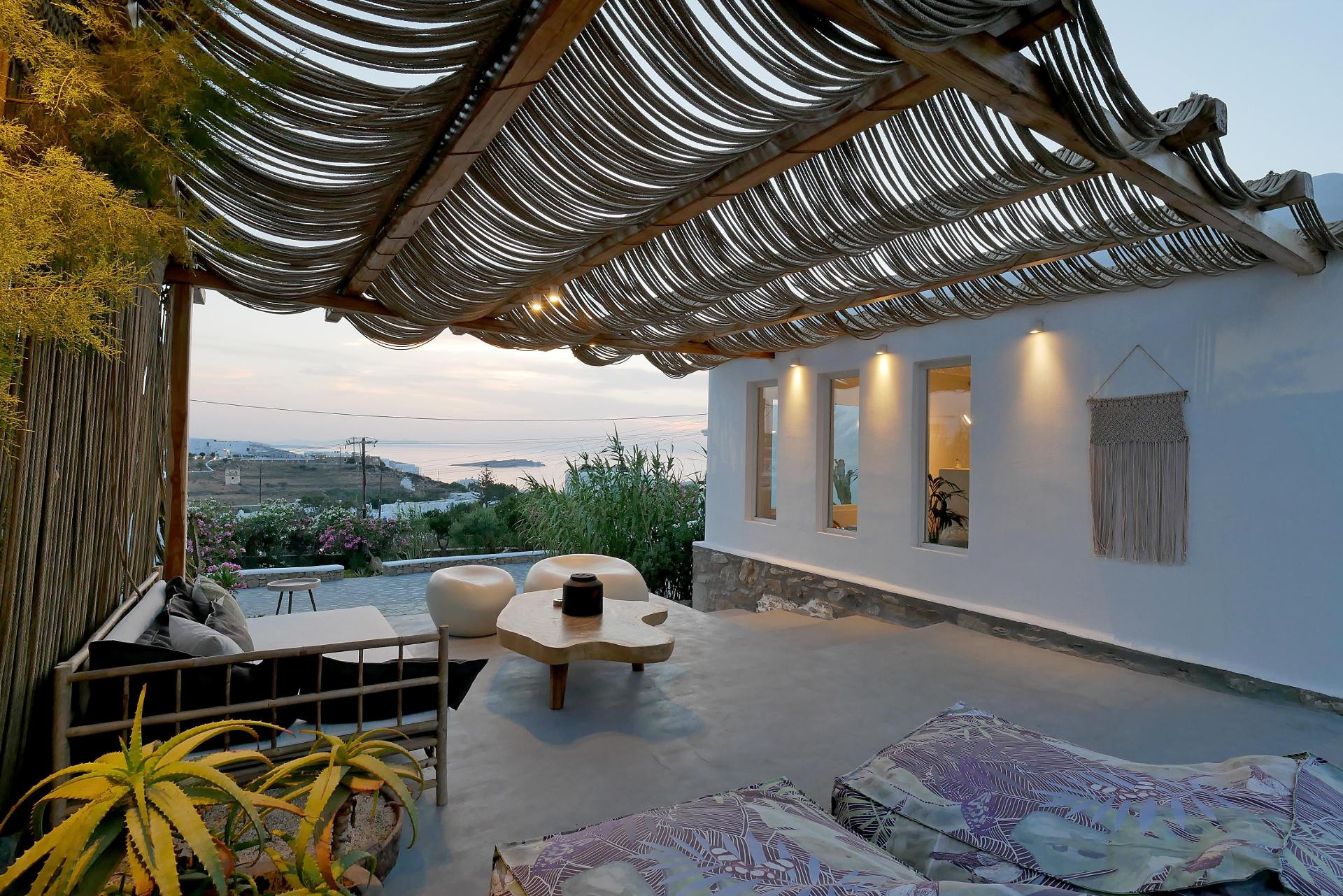 Vista Lobby Ostraco Suites