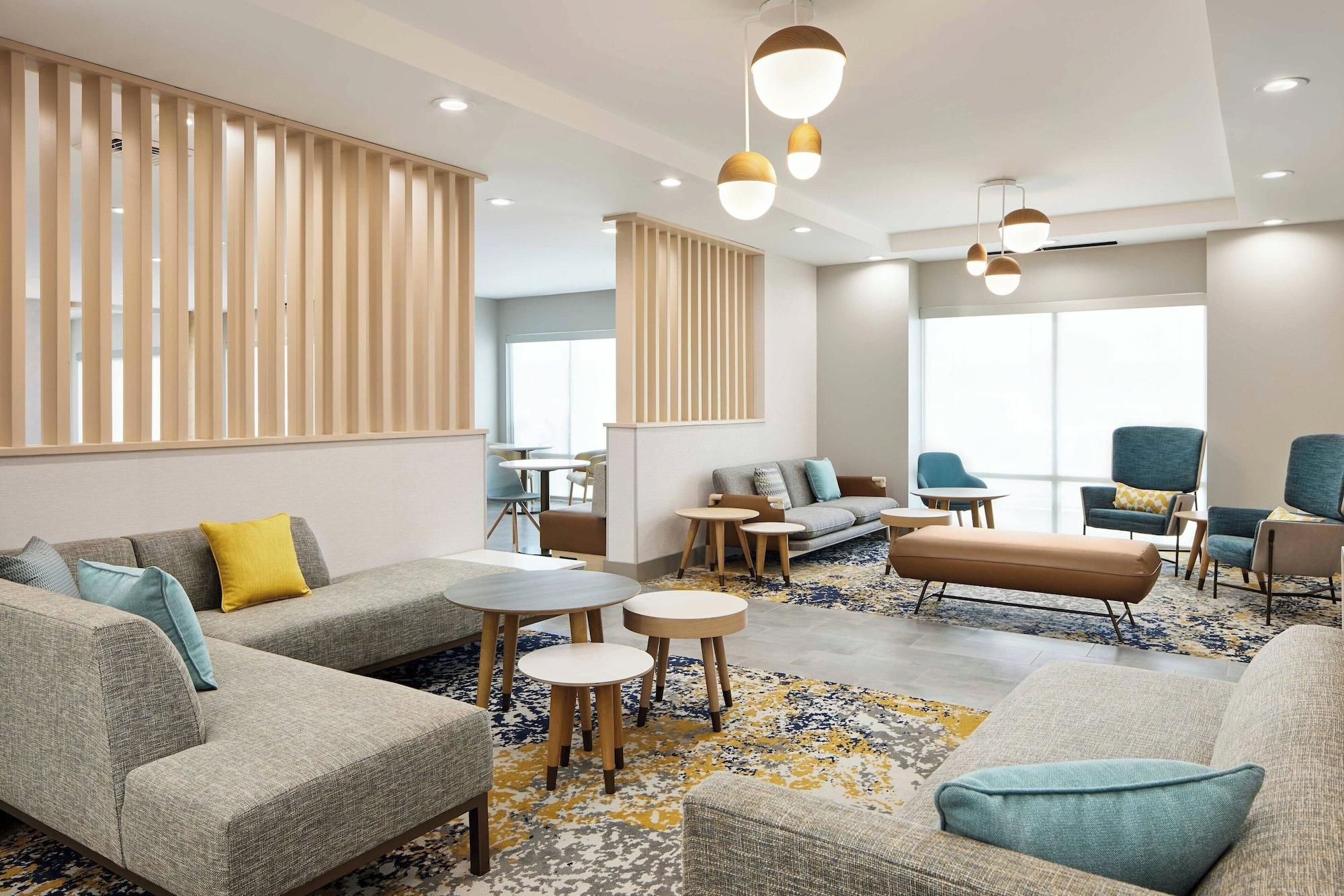 Vista Lobby TownePlace Suites Tampa Casino Area