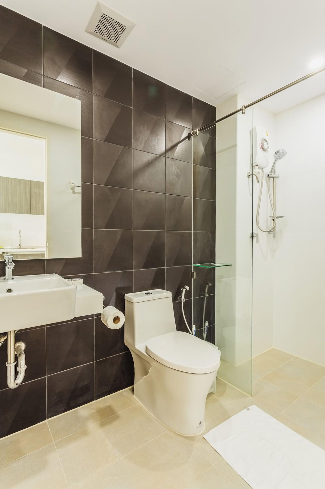 Equipamiento de Habitación Condo in Kata in Ozonec- Unit D618