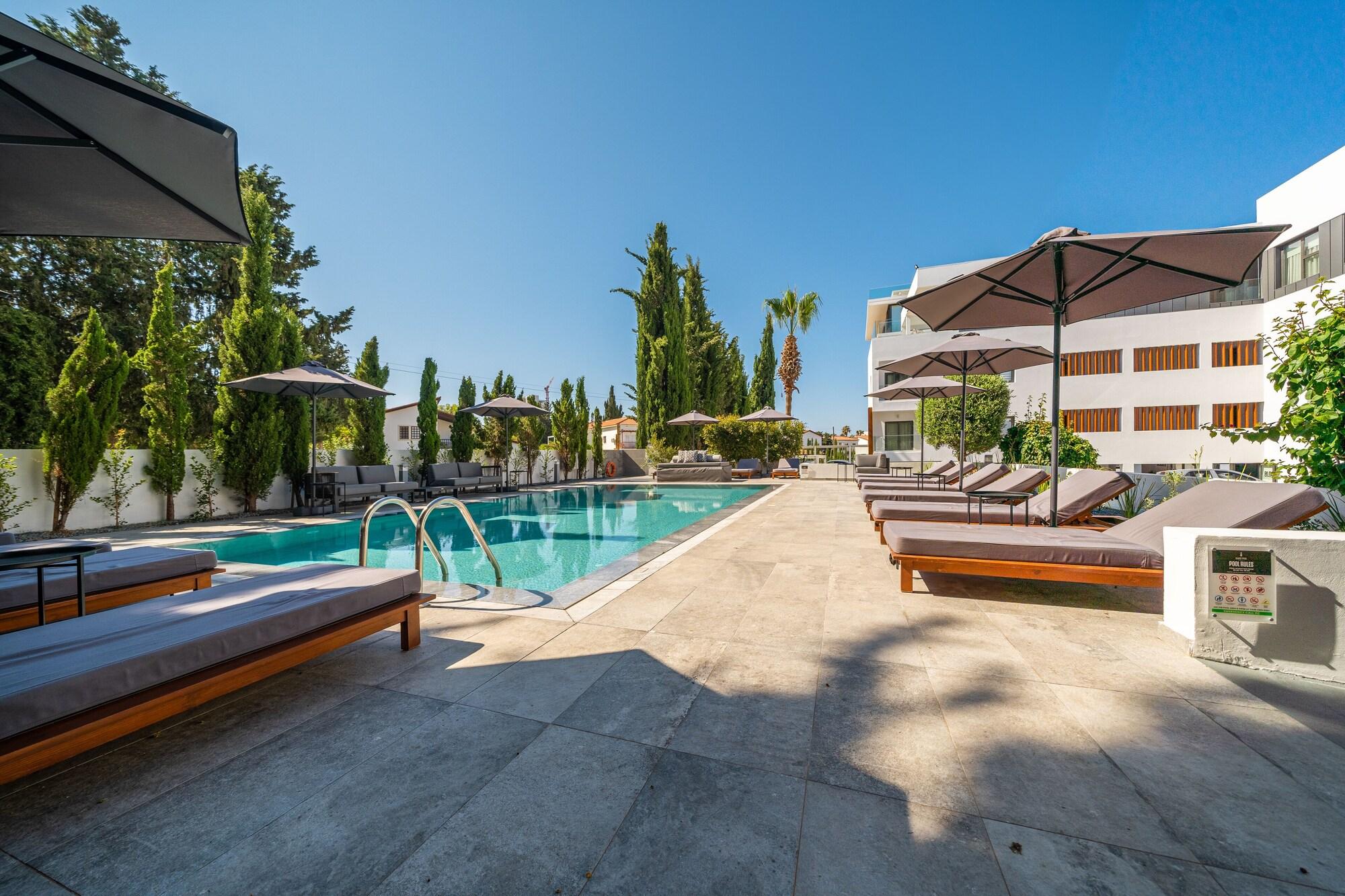 Varios Silver Park