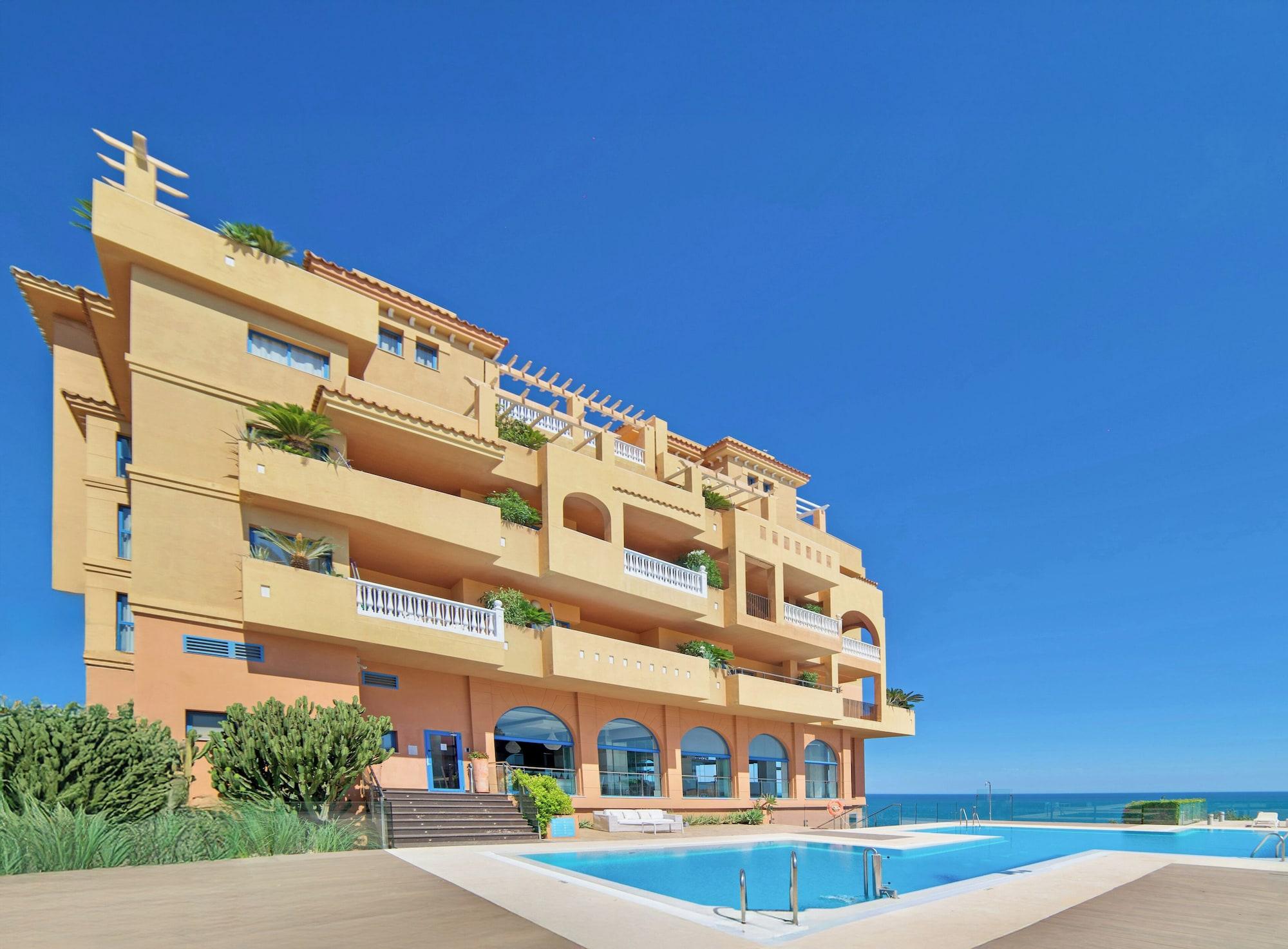 Vista Piscina Casamaïa Apartments, Affiliated by Meliá