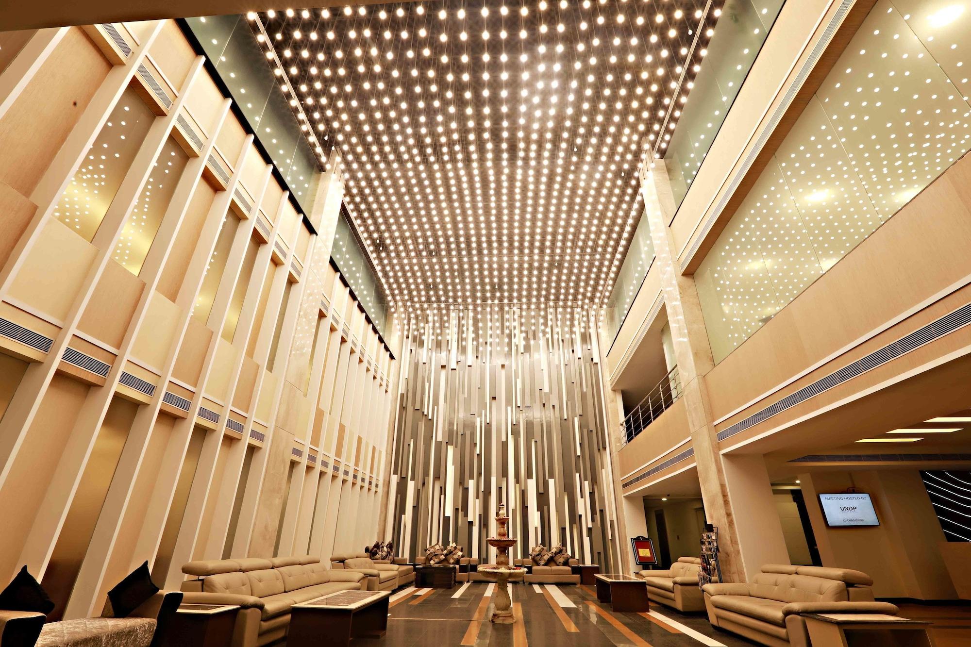 Vista Lobby Hotel Patliputra Continental