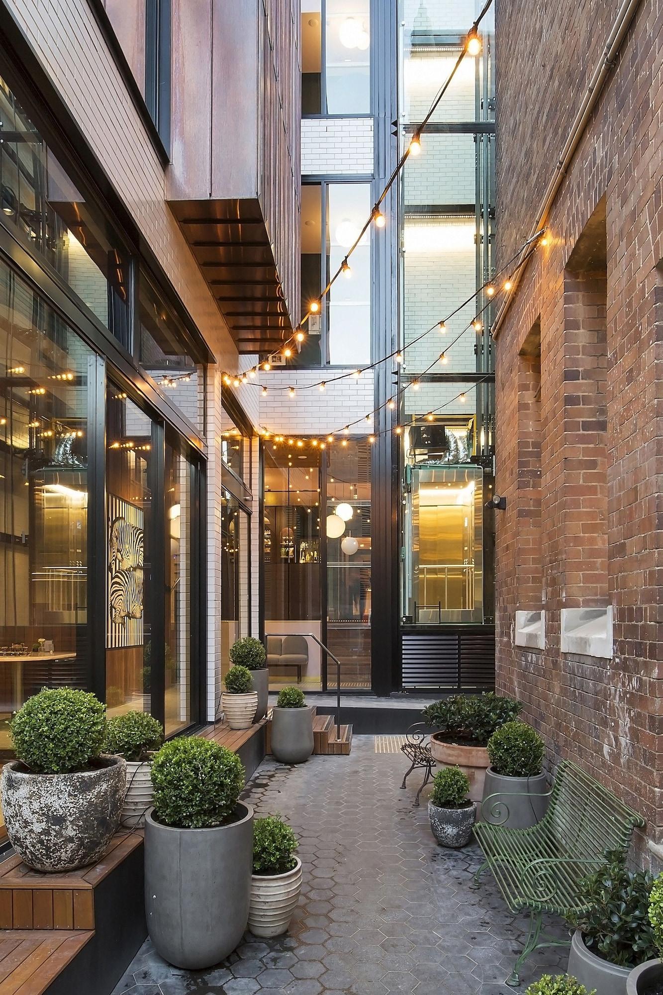 Vista Exterior Crystalbrook Albion