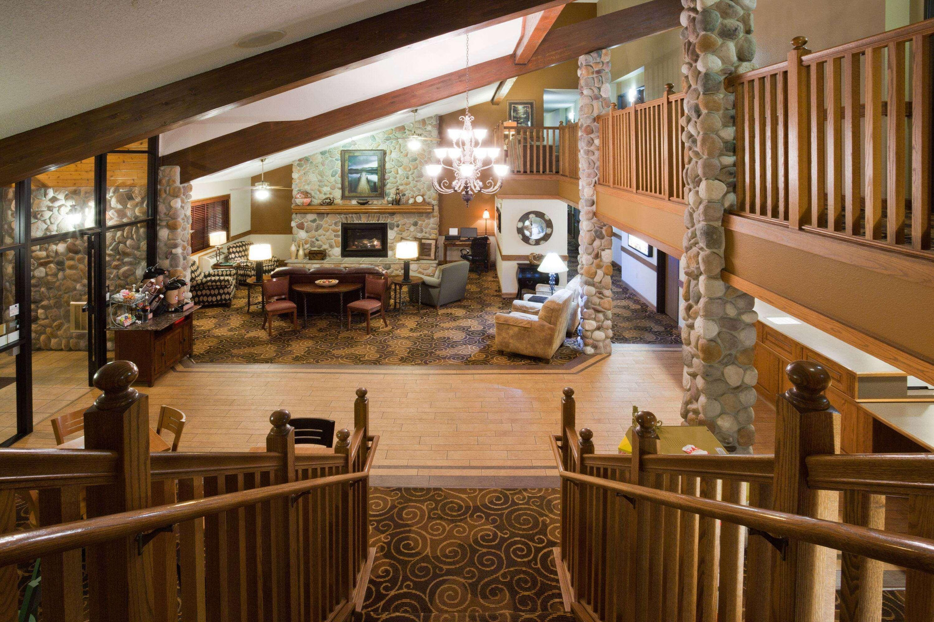 Vista Lobby Americinn By Wyndham Austin