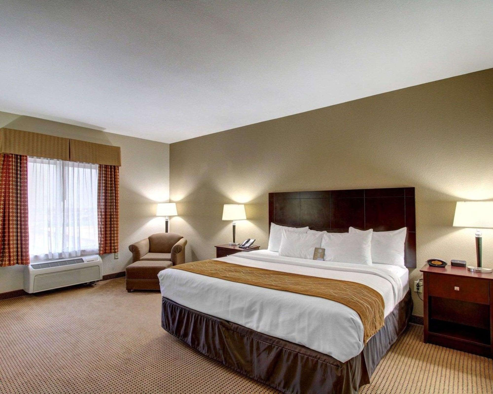 Habitación Comfort Inn & Suites Alvarado
