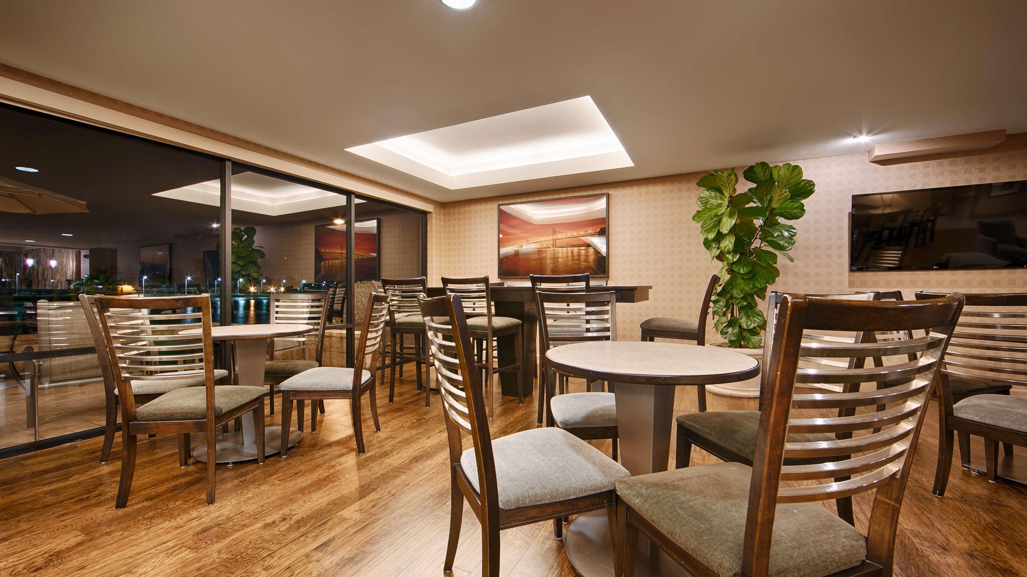 Restaurant Best Western Plus Bayside Hotel