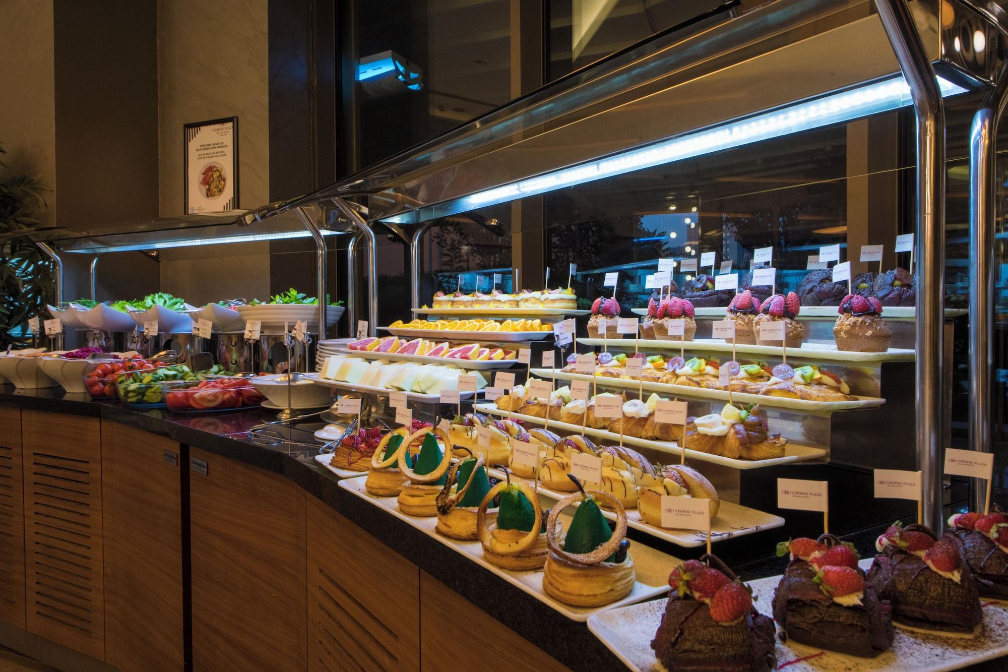 Restaurant Crowne Plaza Kayseri by IHG