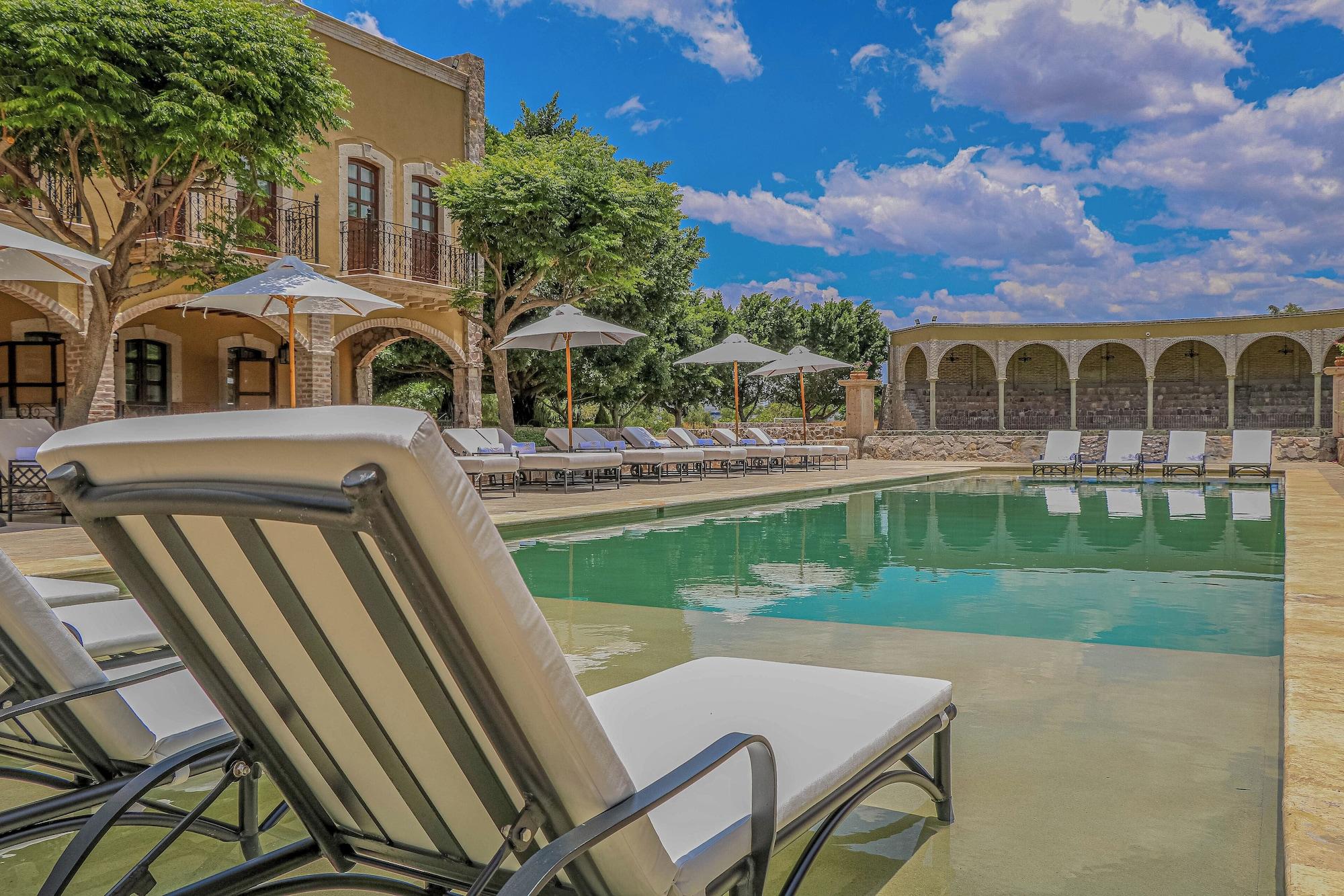 Vista Piscina HC HACIENDA CATRINA HOTEL BOUTIQUE