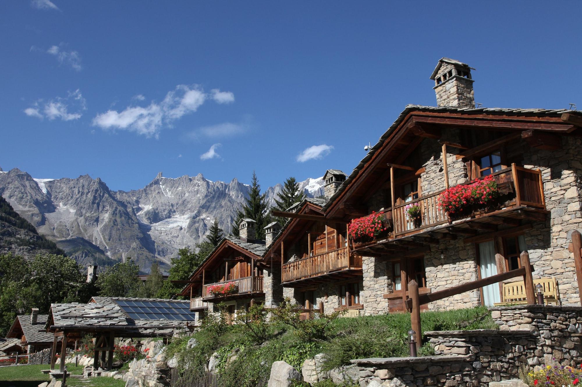 Vista Exterior Hotel Au Coeur Des Neiges Spa & E-bike