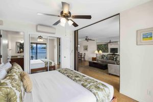 Alquiler Vacacional - Lauloa 410 - Top Floor, Oceanfront Lanai, Molokini & Halaeakala Views, Split A/C