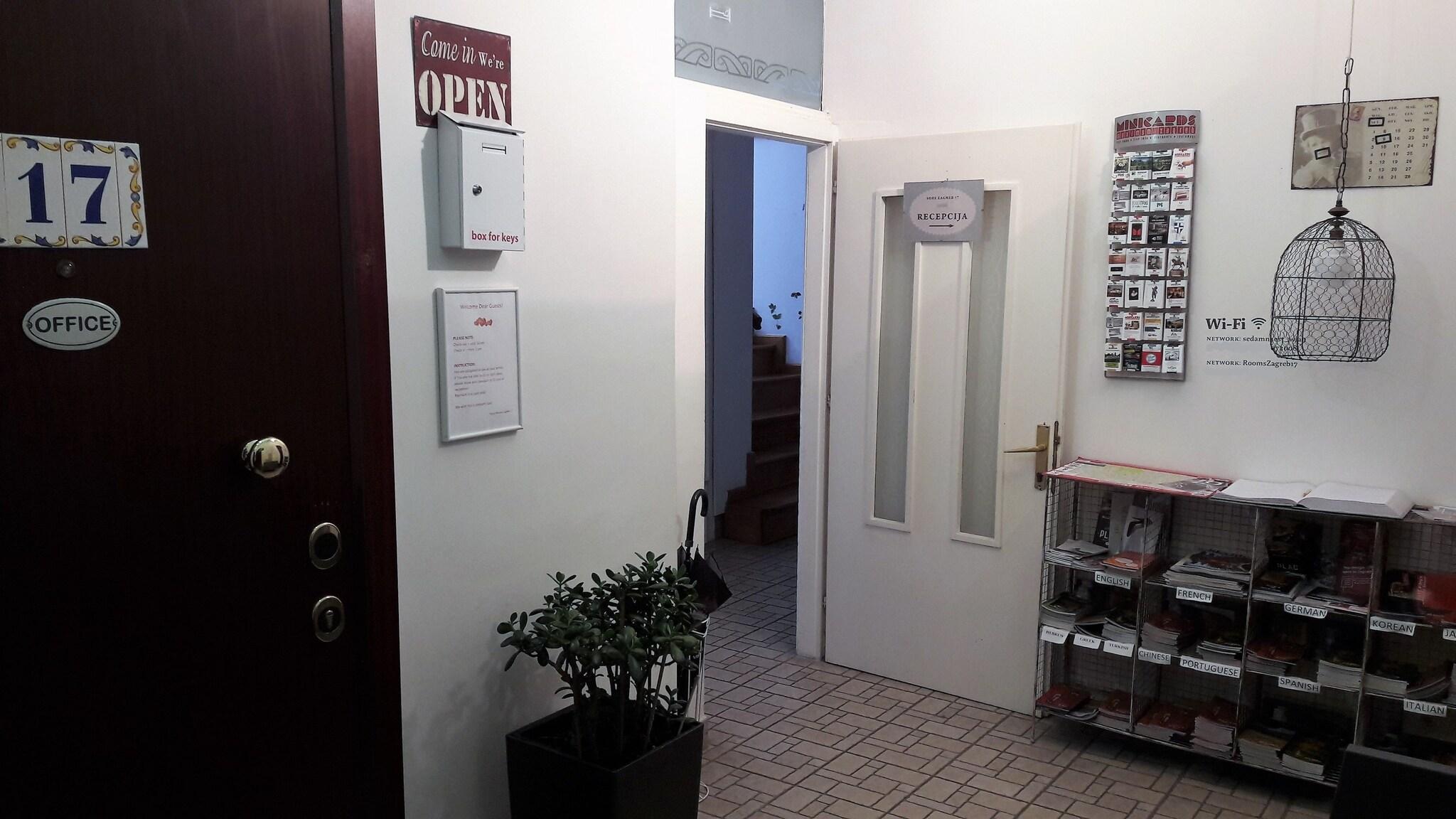 Vista Lobby Rooms Zagreb 17