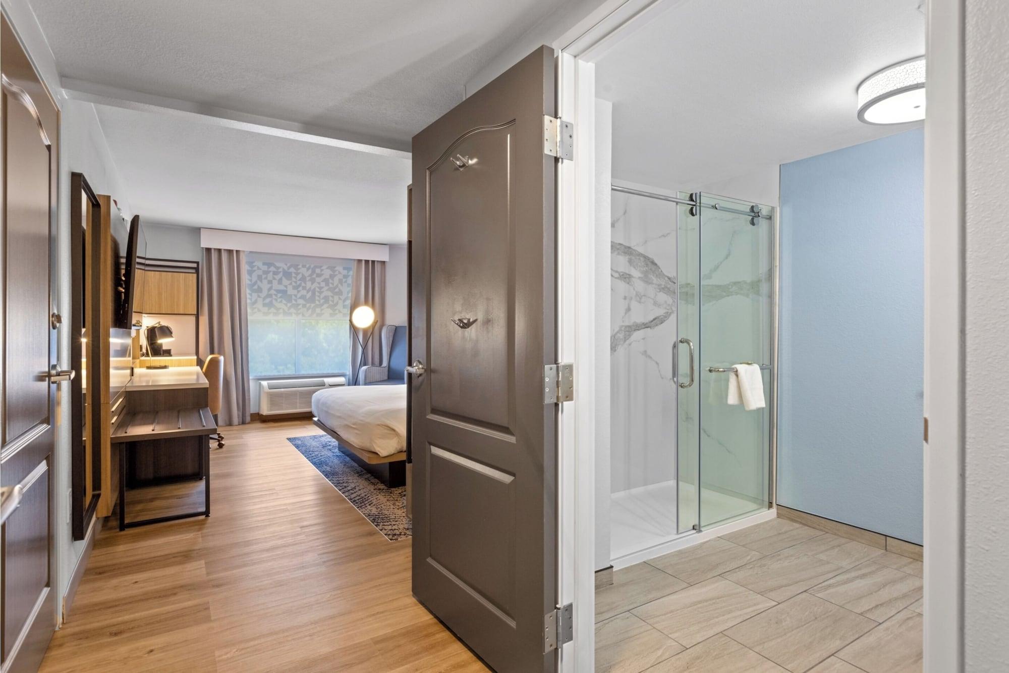 Habitación Country Inn & Suites by Radisson, Savannah Airport, GA