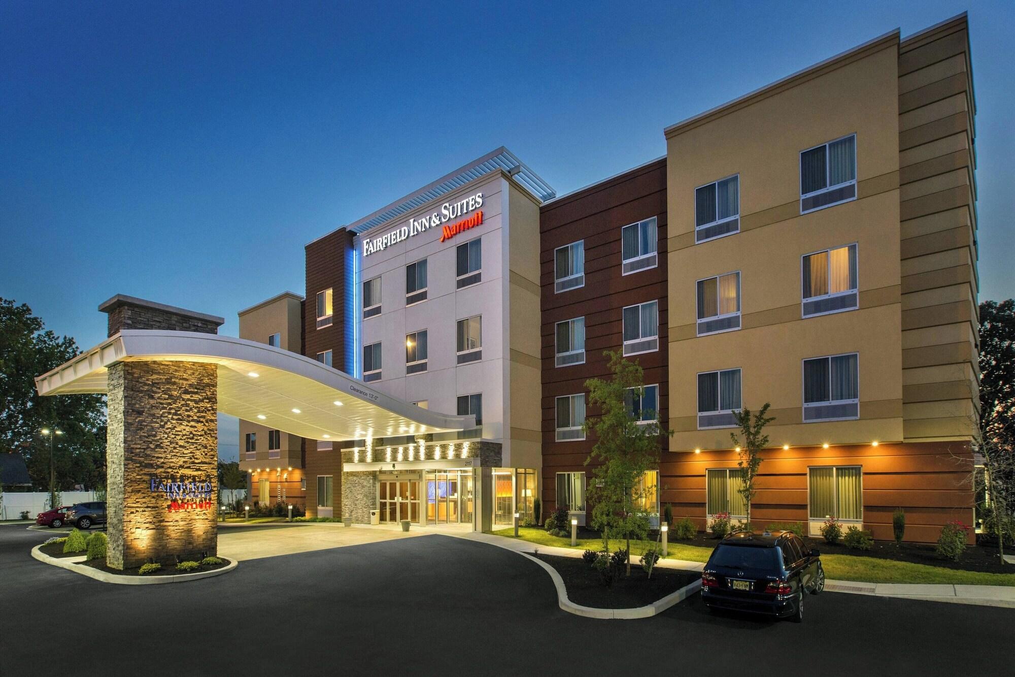 Vista Exterior Fairfield Inn & Suites Wilmington New Castle
