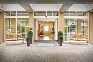 Alojamiento - H+ Hotel Frankfurt Airport West