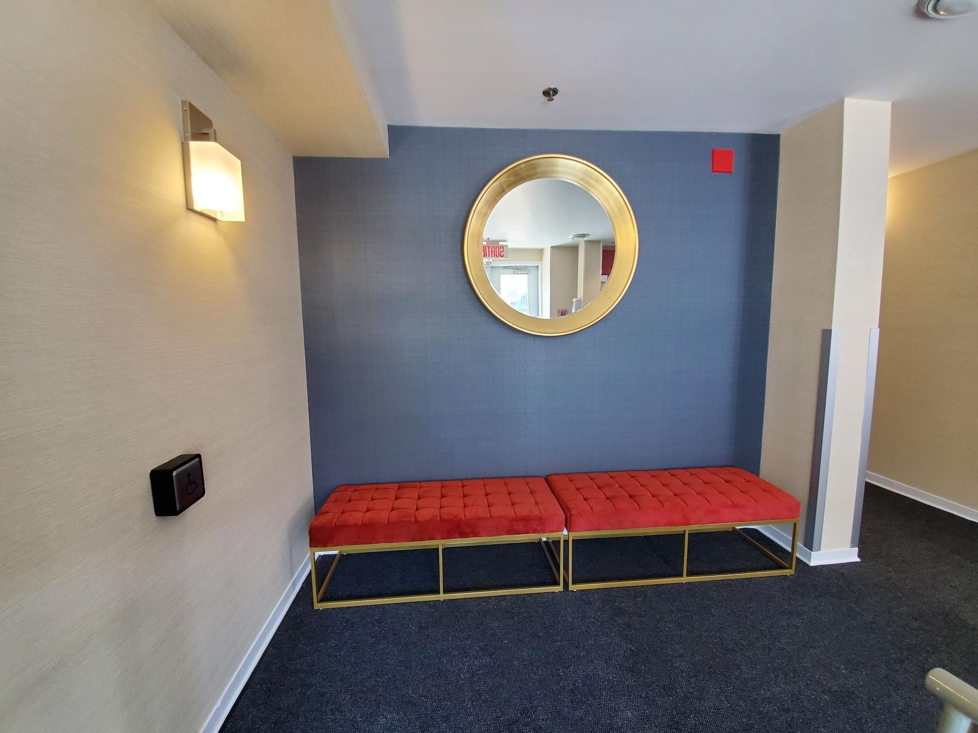 Vista Lobby Econo Lodge