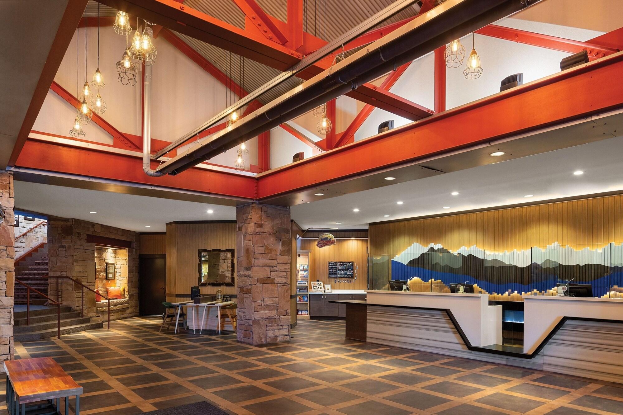 Vista Lobby Marriott's MountainSide at Park City