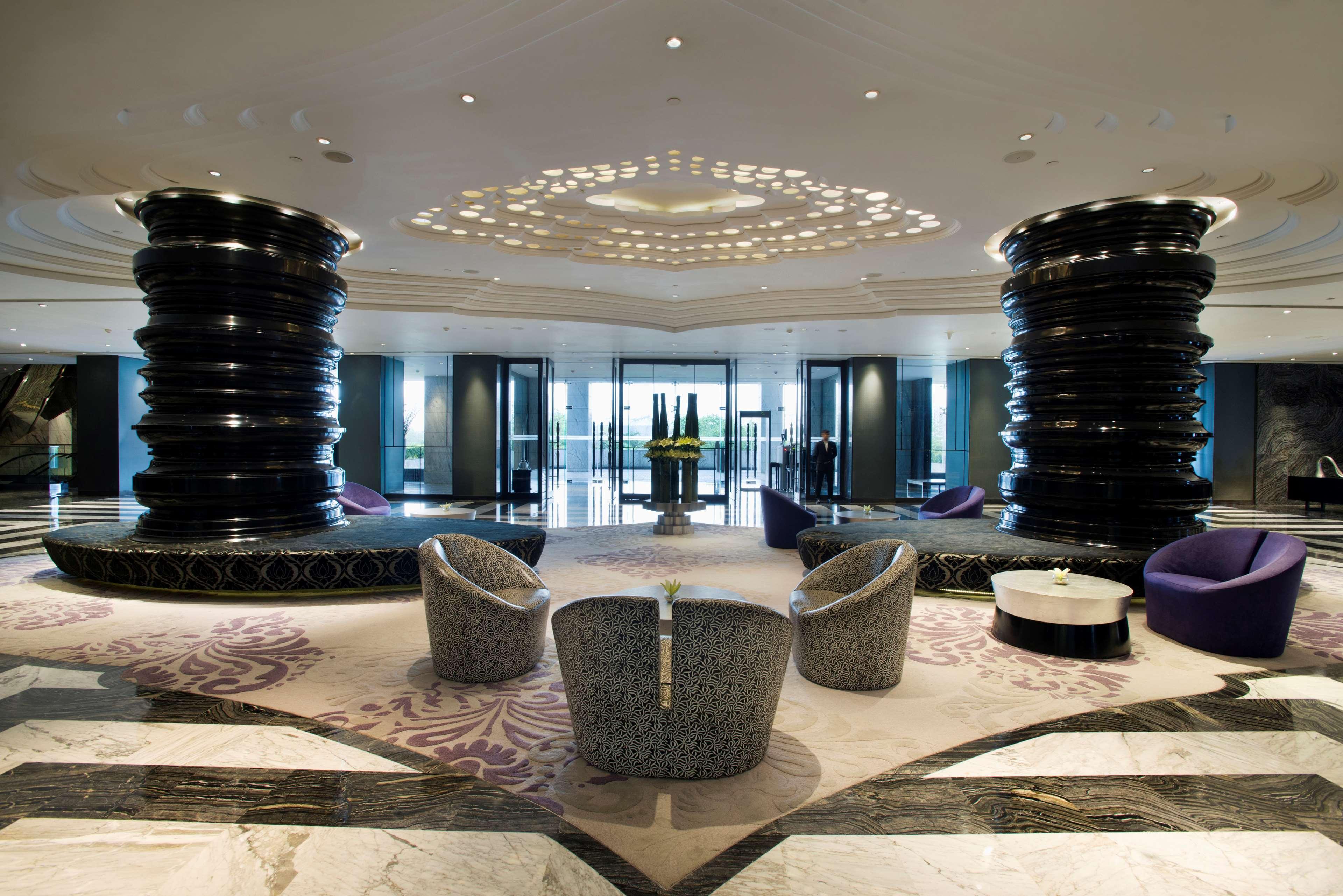 Vista Lobby Hyatt Regency Gurgaon