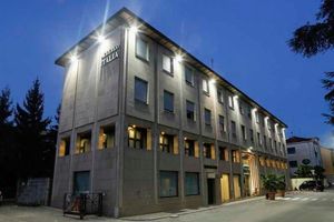 Alojamiento - Albergo Italia