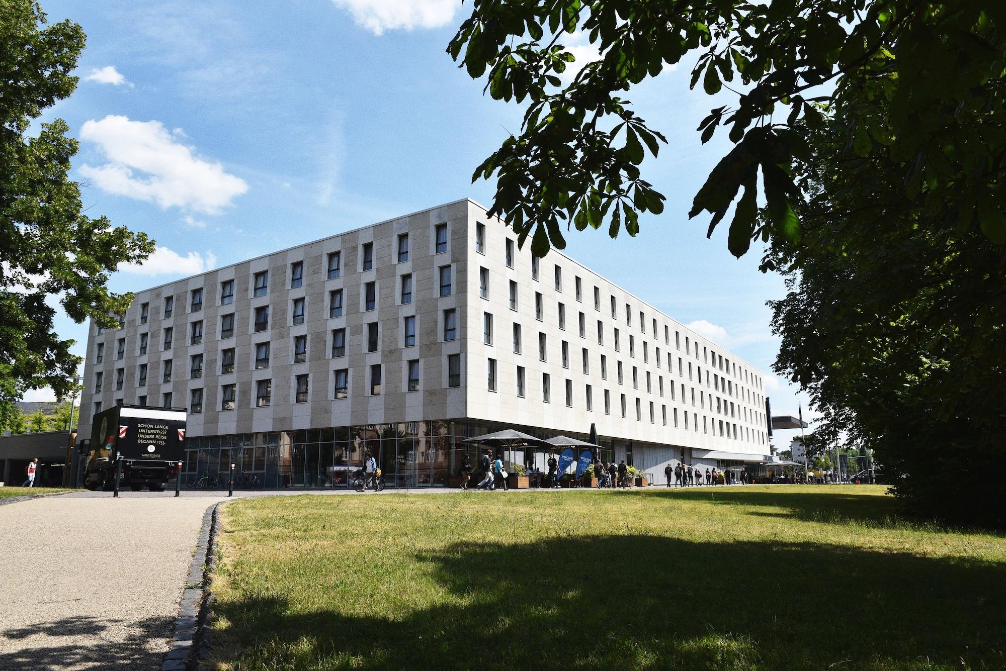 Vista Exterior Welcome Hotel Darmstadt City Center