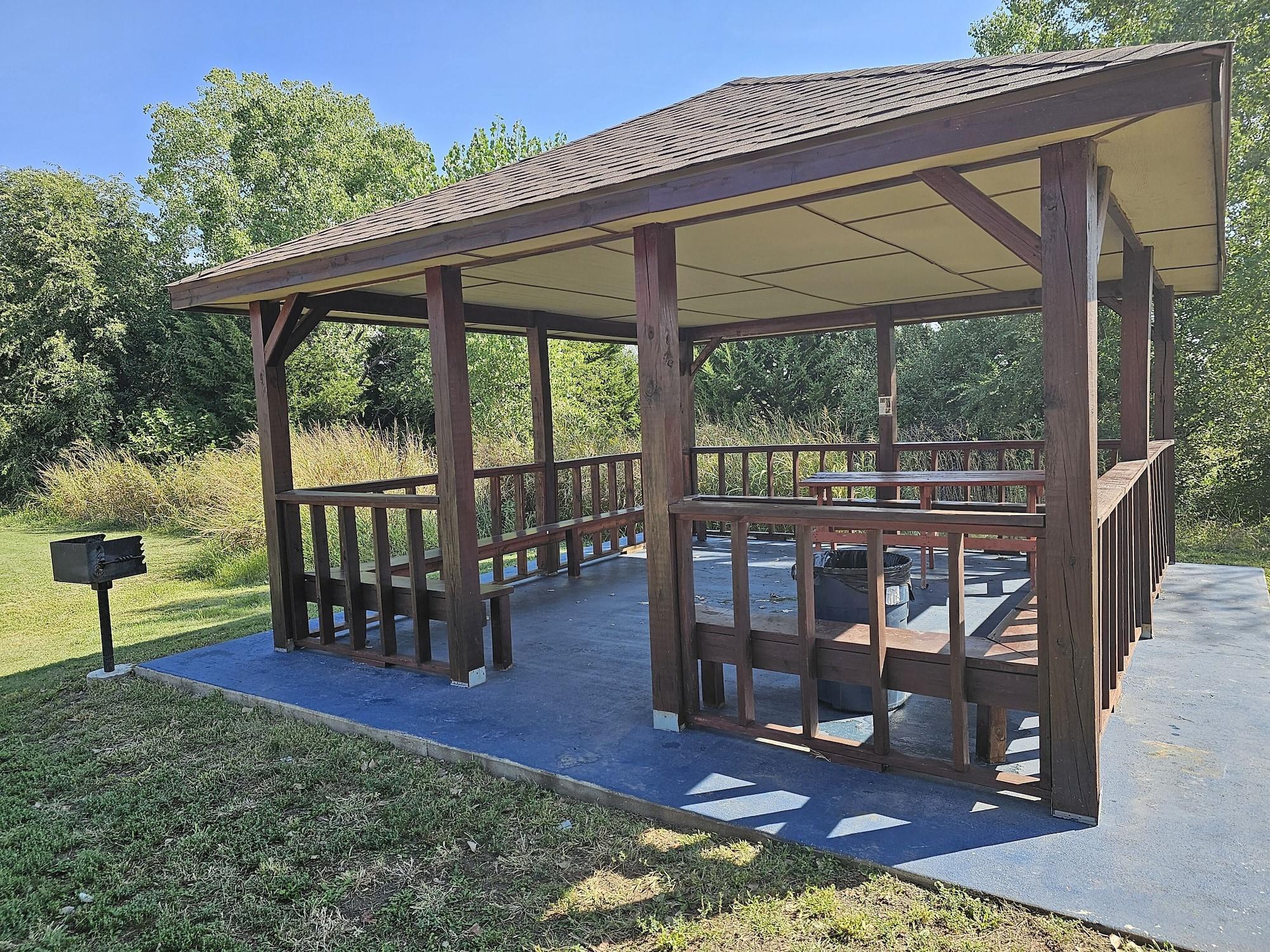 Vista Exterior Baymont by Wyndham Pratt