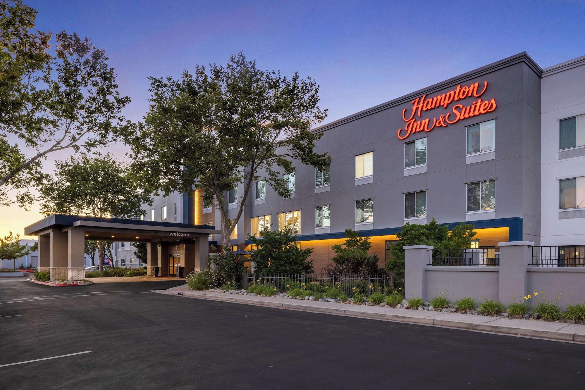 Vista Exterior Hampton Inn & Suites Yuba City