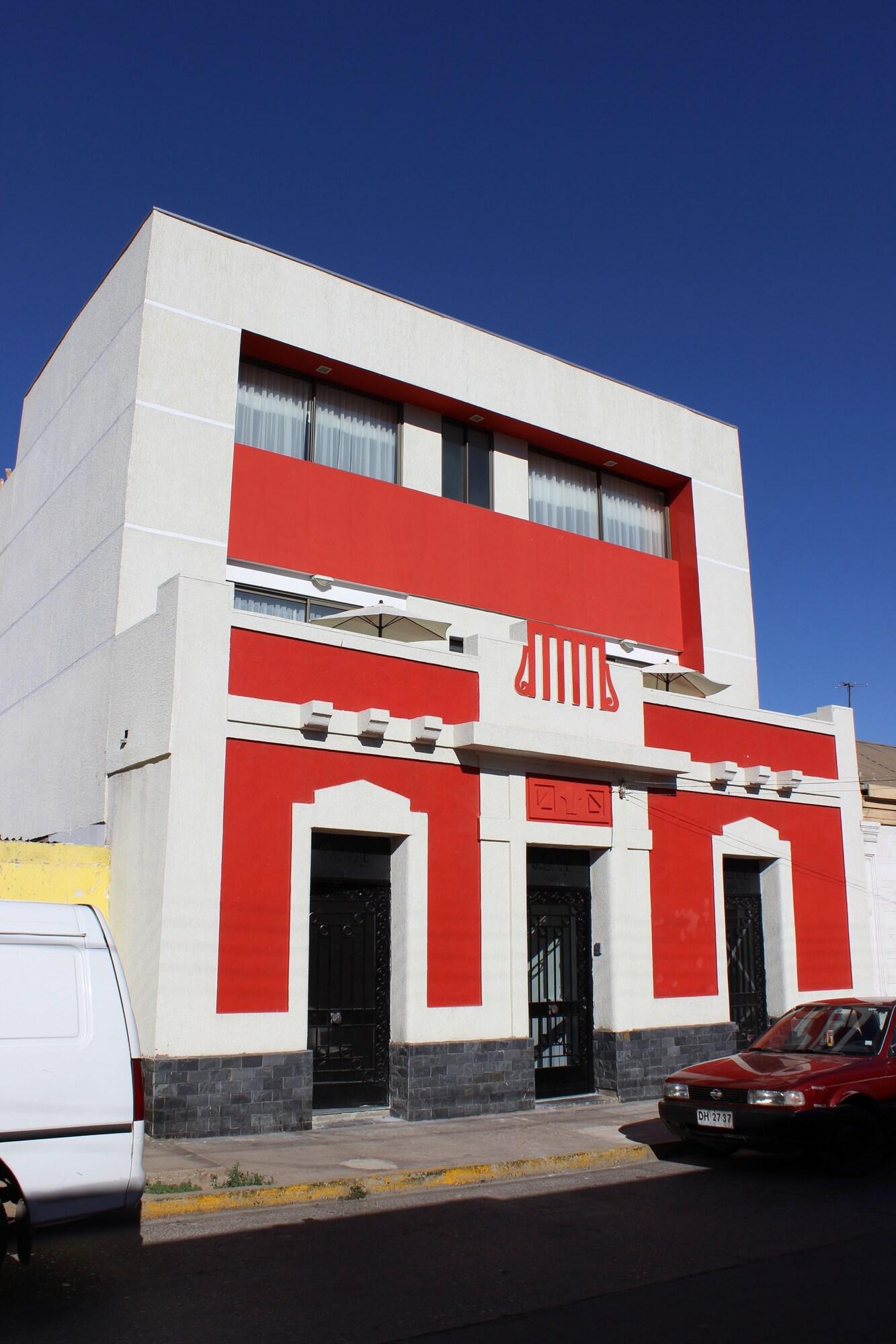 Vista Exterior Hotel Ovalle Suite