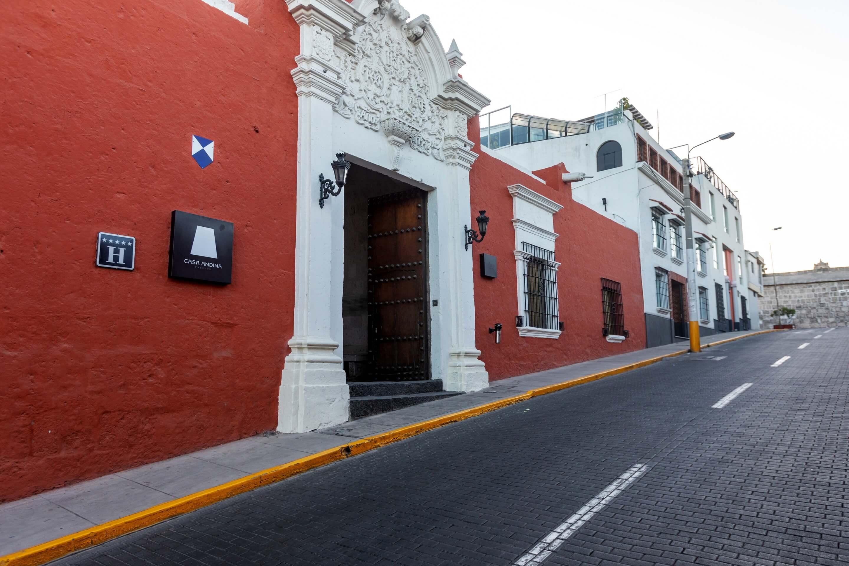 Vista Exterior Casa Andina Premium Arequipa