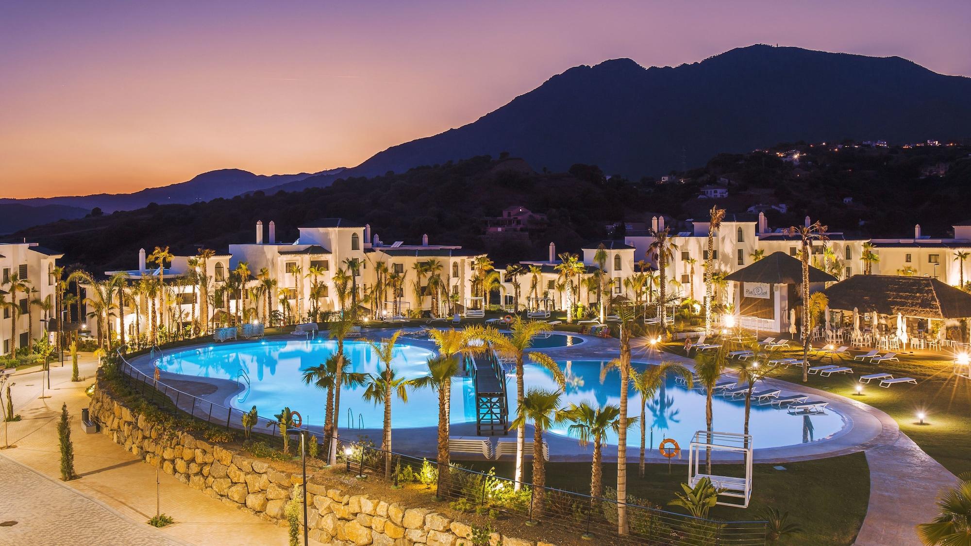 Varios Estepona Holiday Hills
