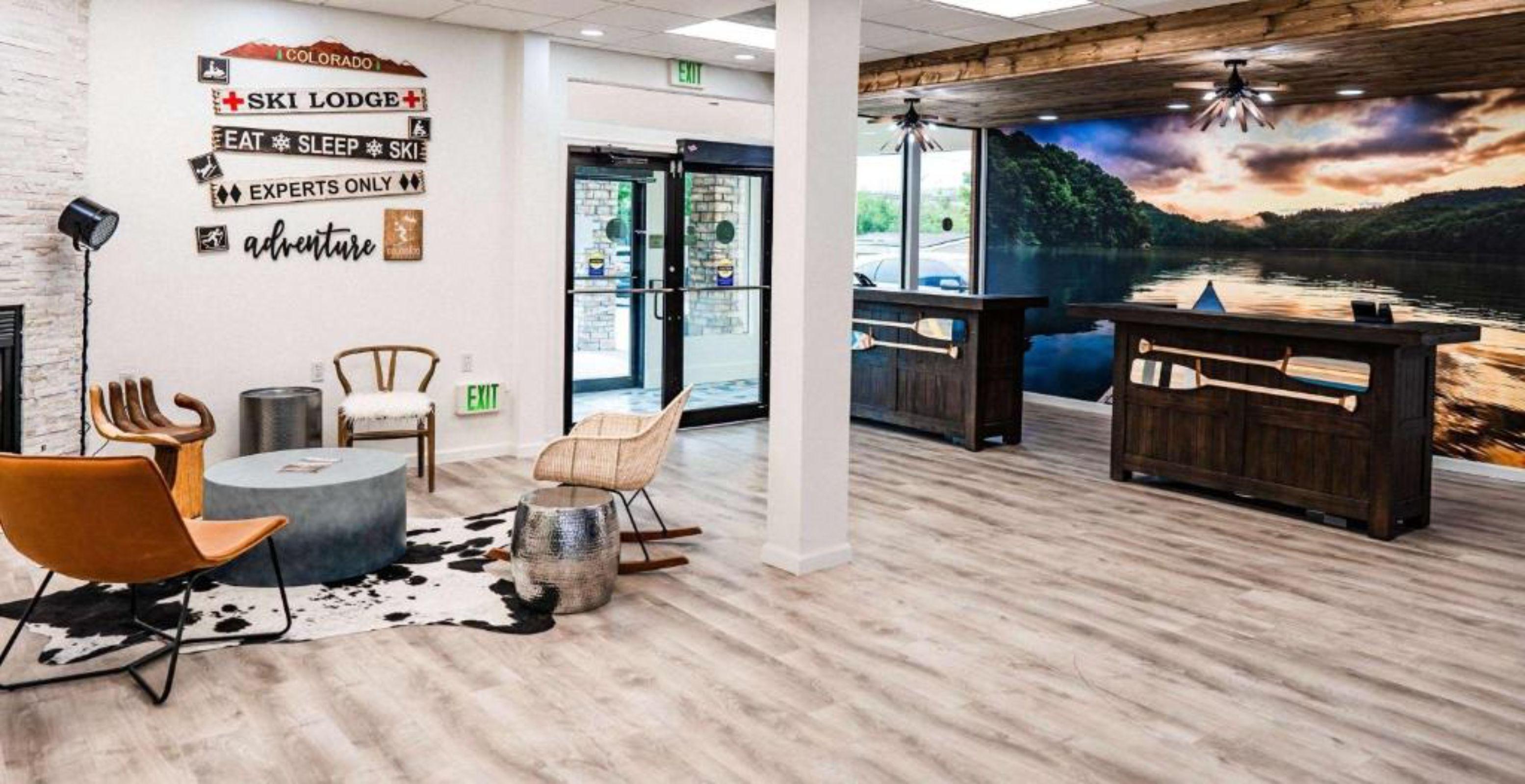 Vista Lobby Comfort Inn & Suites Golden – Denver West