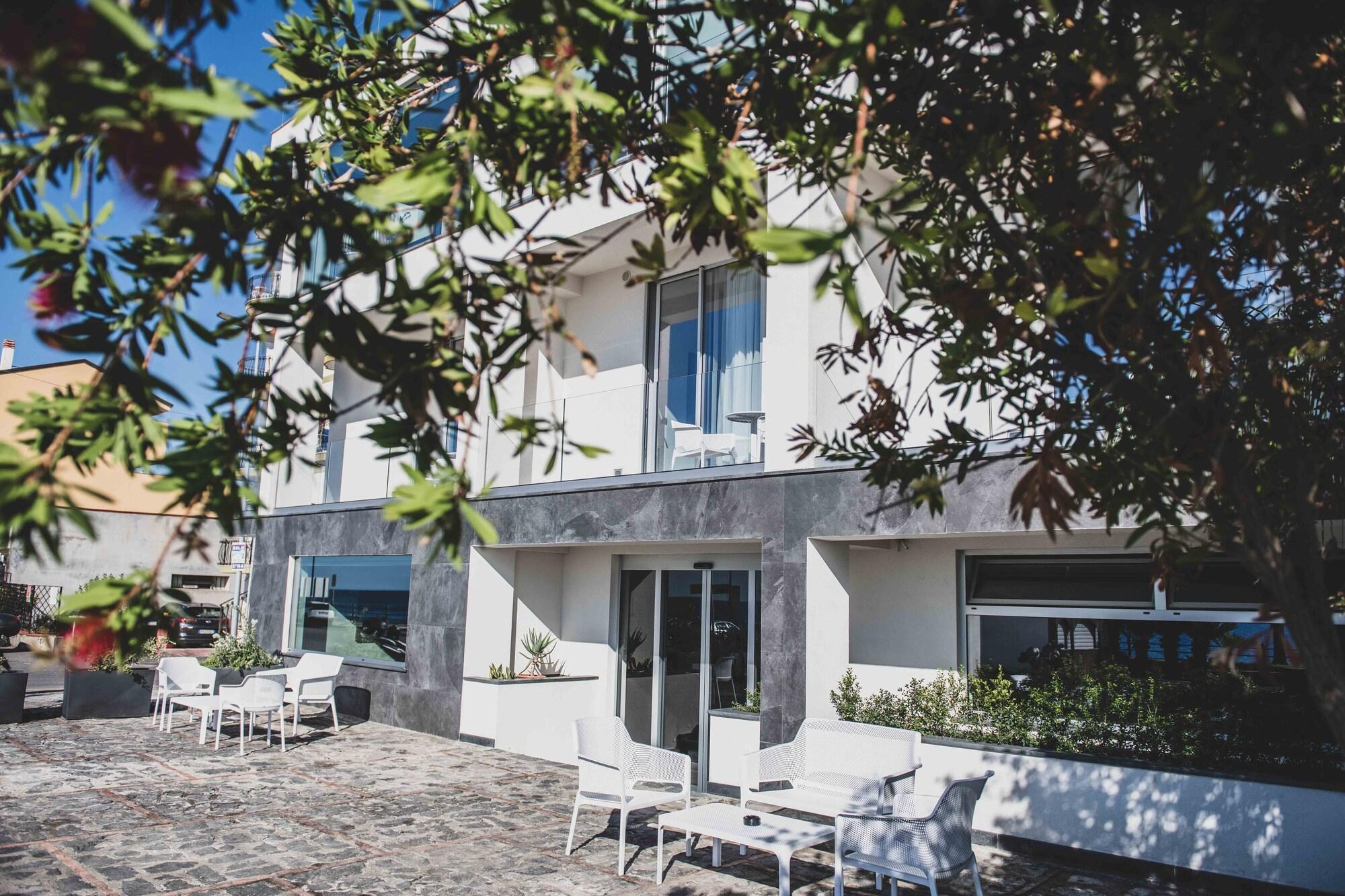 Vista Exterior Marino Wellness