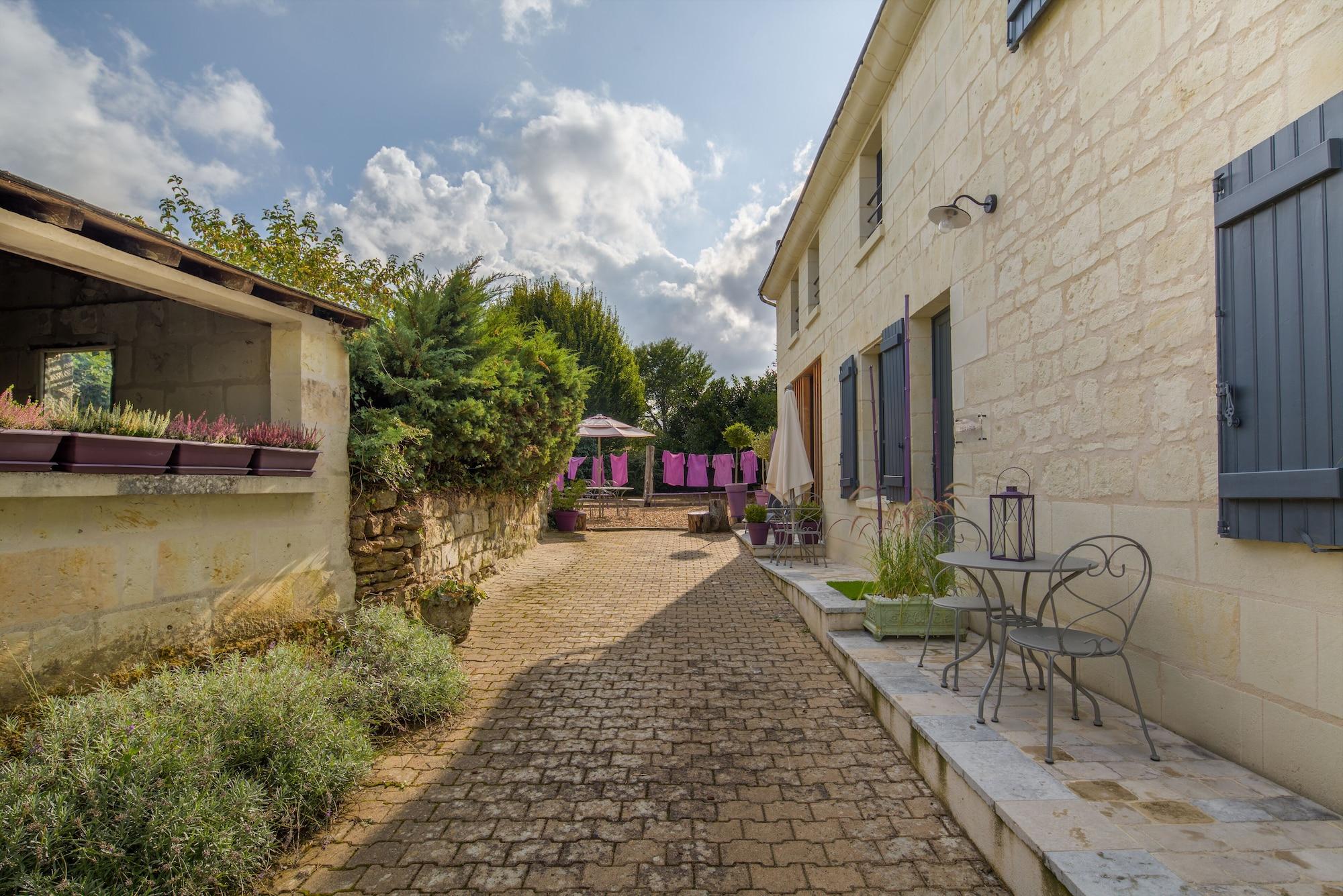 Vista Exterior Château de Candes Art et Spa