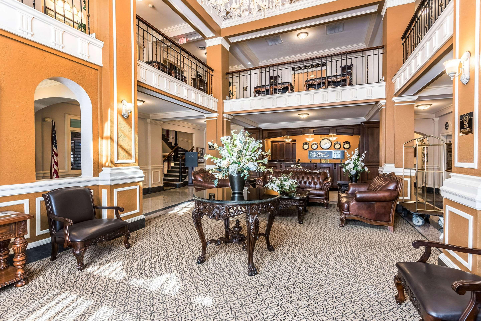 Vista Lobby Hotel Bothwell Sedalia Central District, an Ascend Collection Hotel