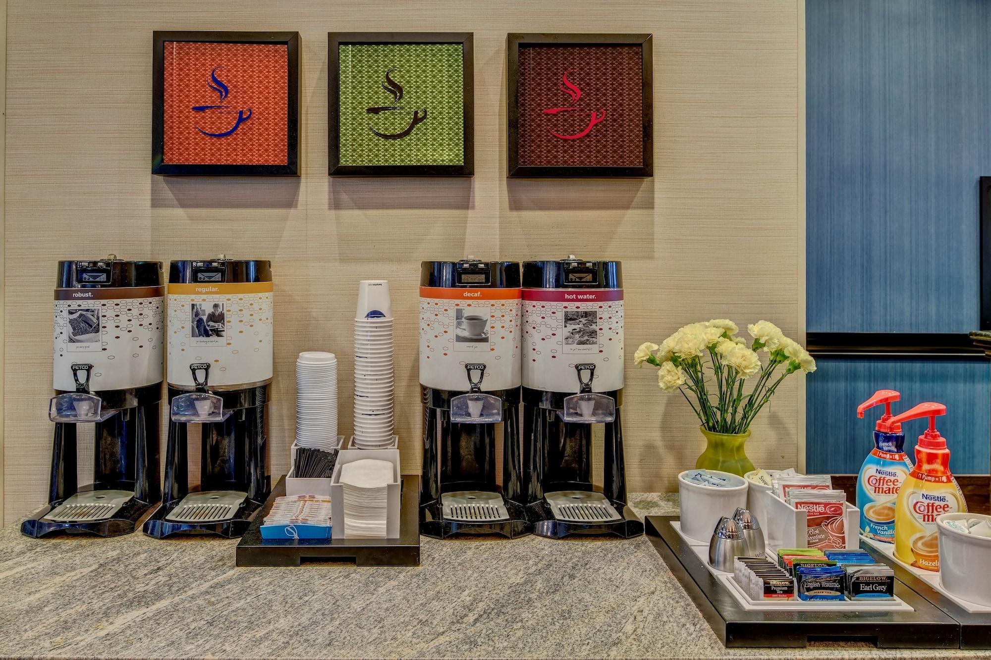 Bar/Salón Hampton Inn & Suites Nashville Downtown