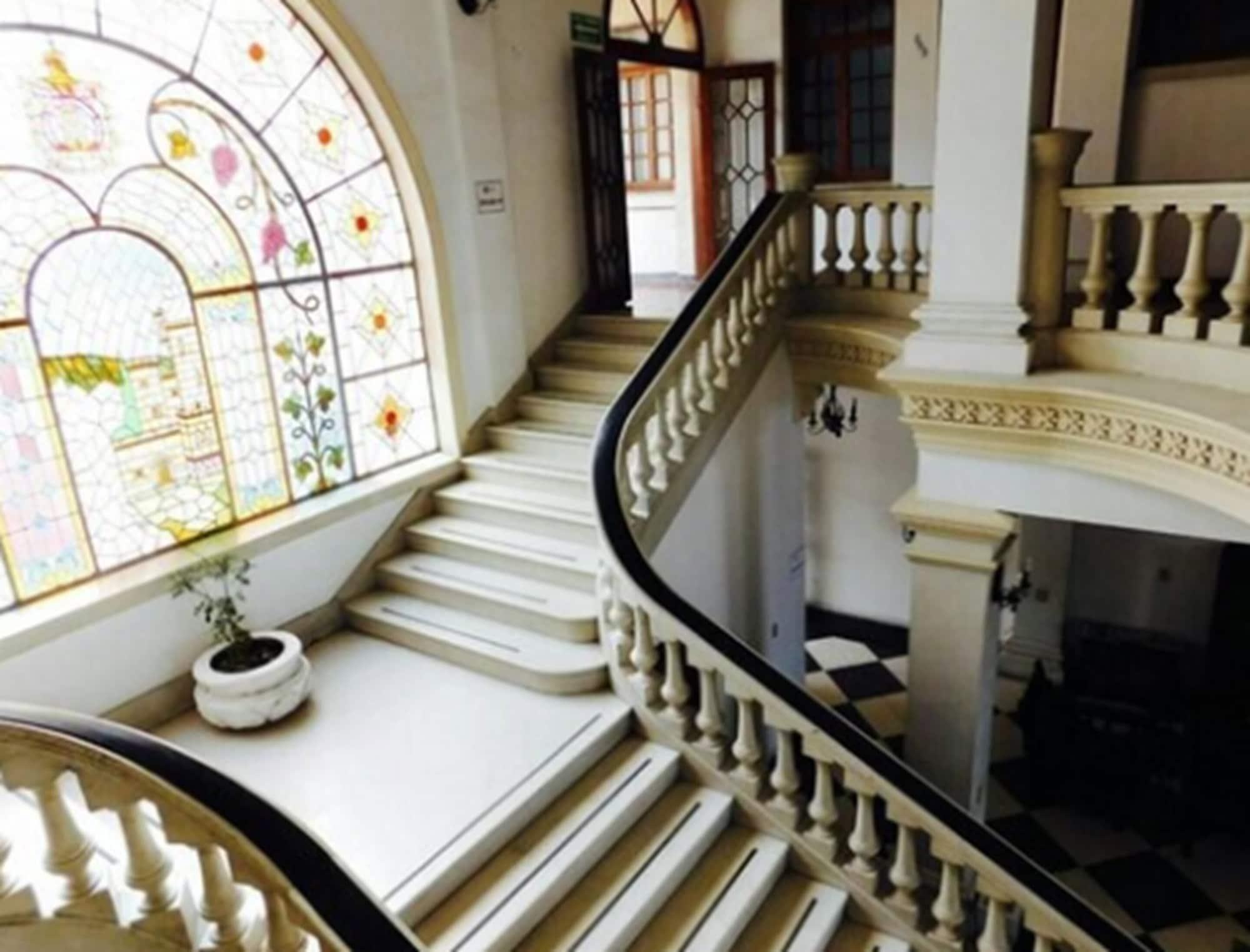 Gimnasio Hotel Urdinola
