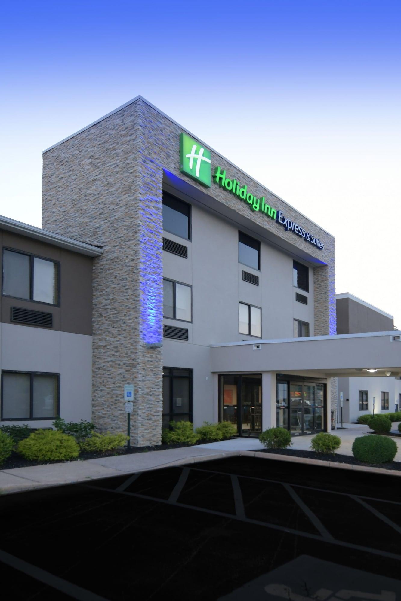 Vista Exterior Holiday Inn Express & Suites Williamstown - Glassboro by IHG