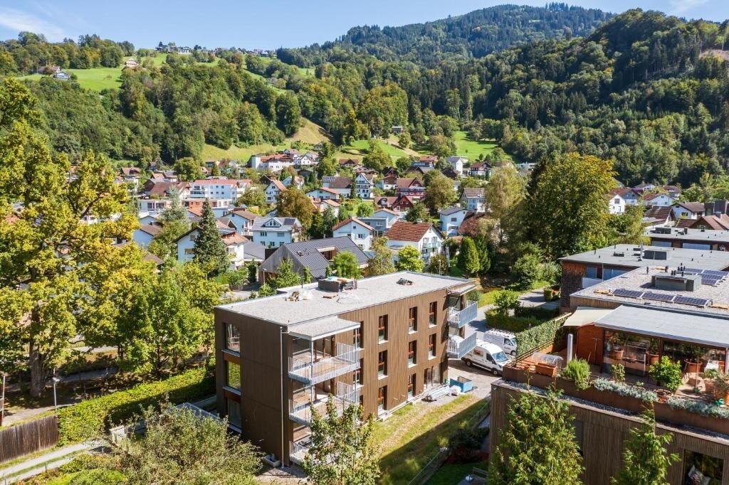 Vista Exterior Urban-Apartmenthaus zwischen Berg und See