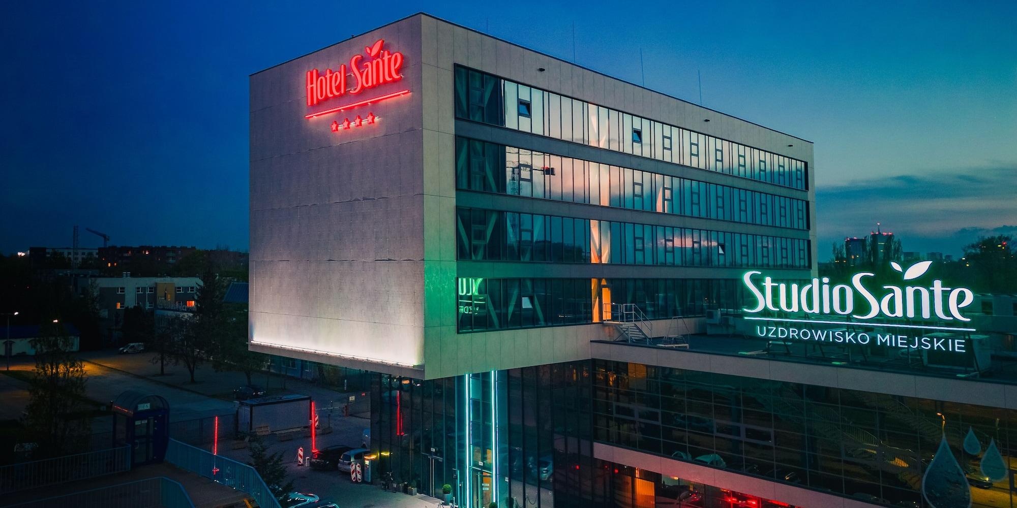 Vista Exterior Hotel Sante