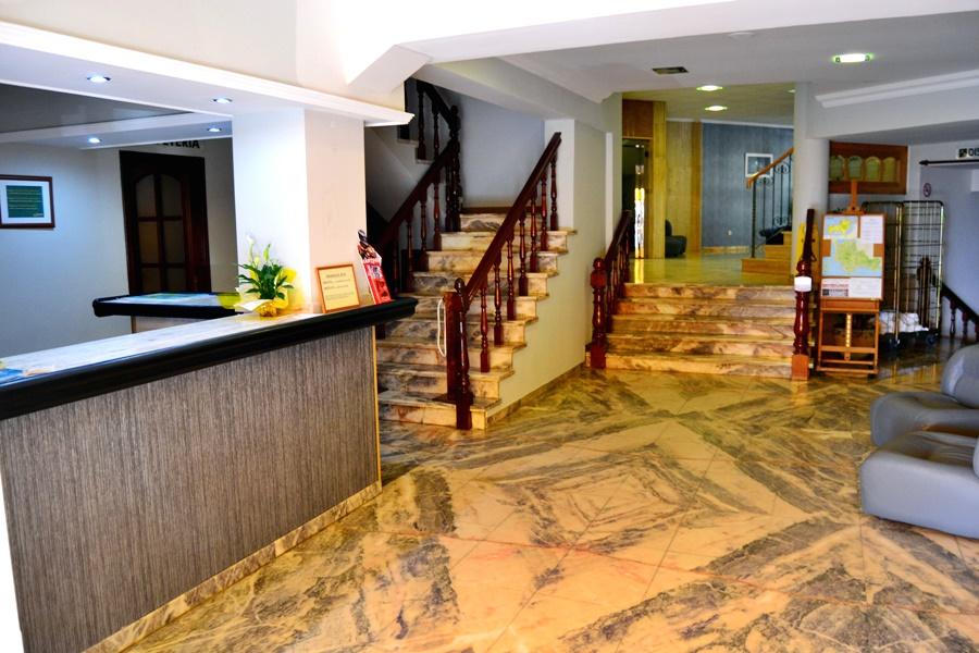 Vista Lobby Duerming Montalvo Playa Hotel