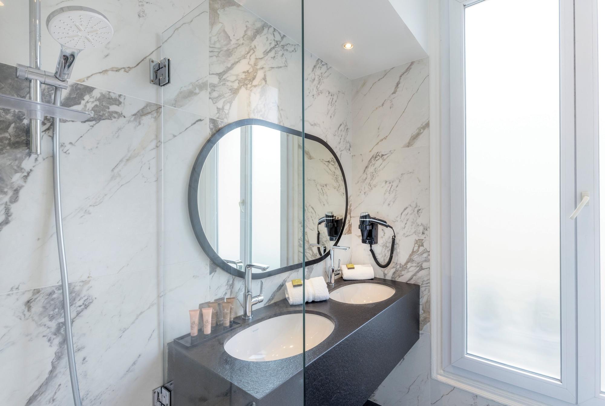 Equipamiento de Habitación Hôtel du Bois Champs-Elysées