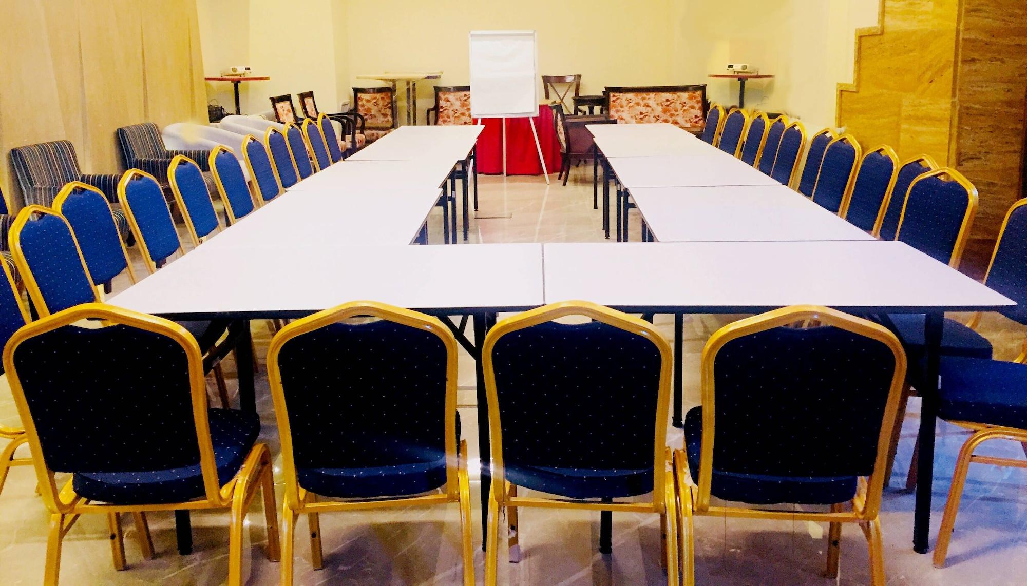 Sala de Reuniones Captain's Hotel
