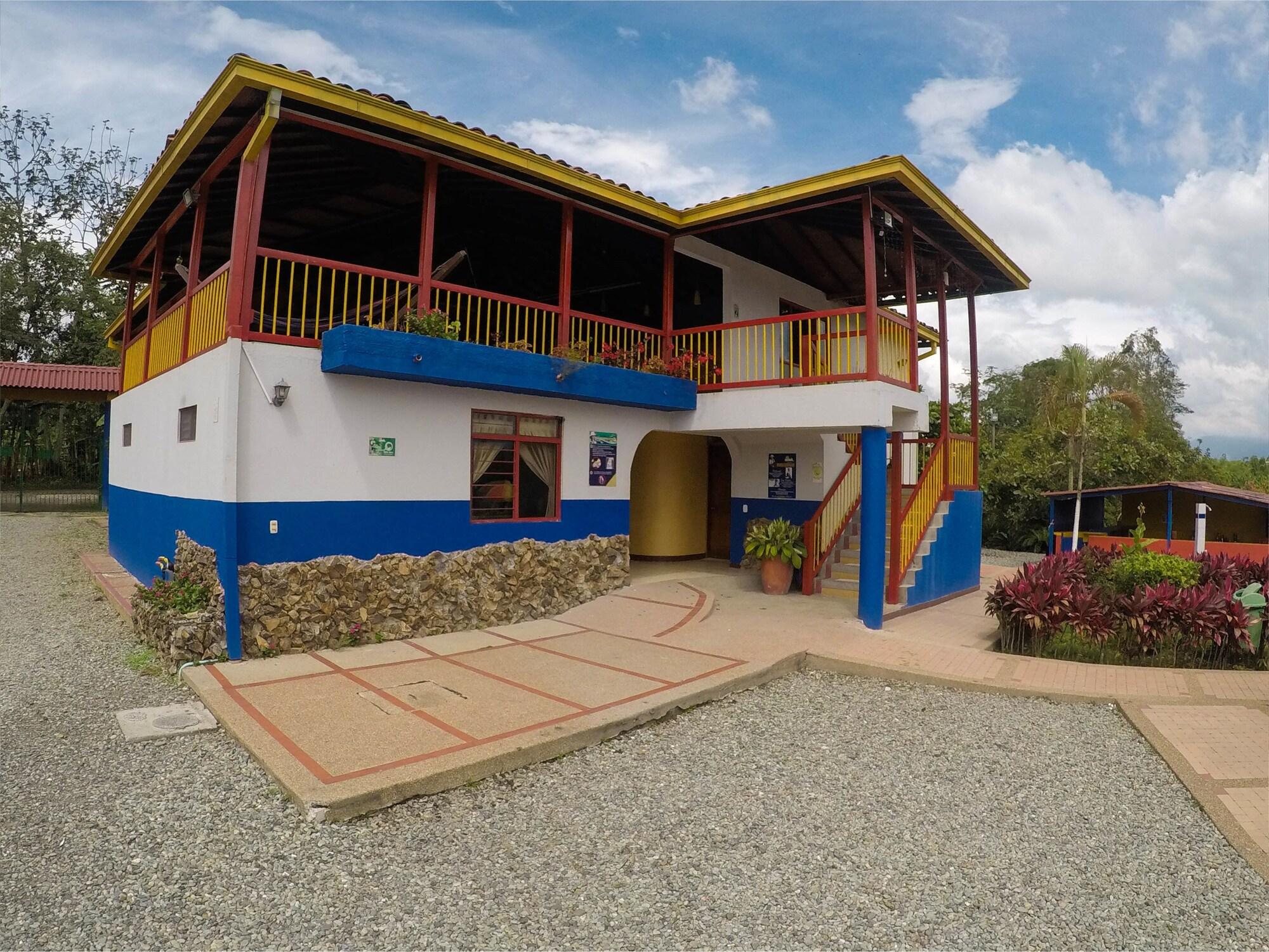 Vista Lobby Hotel Campestre Tucanes