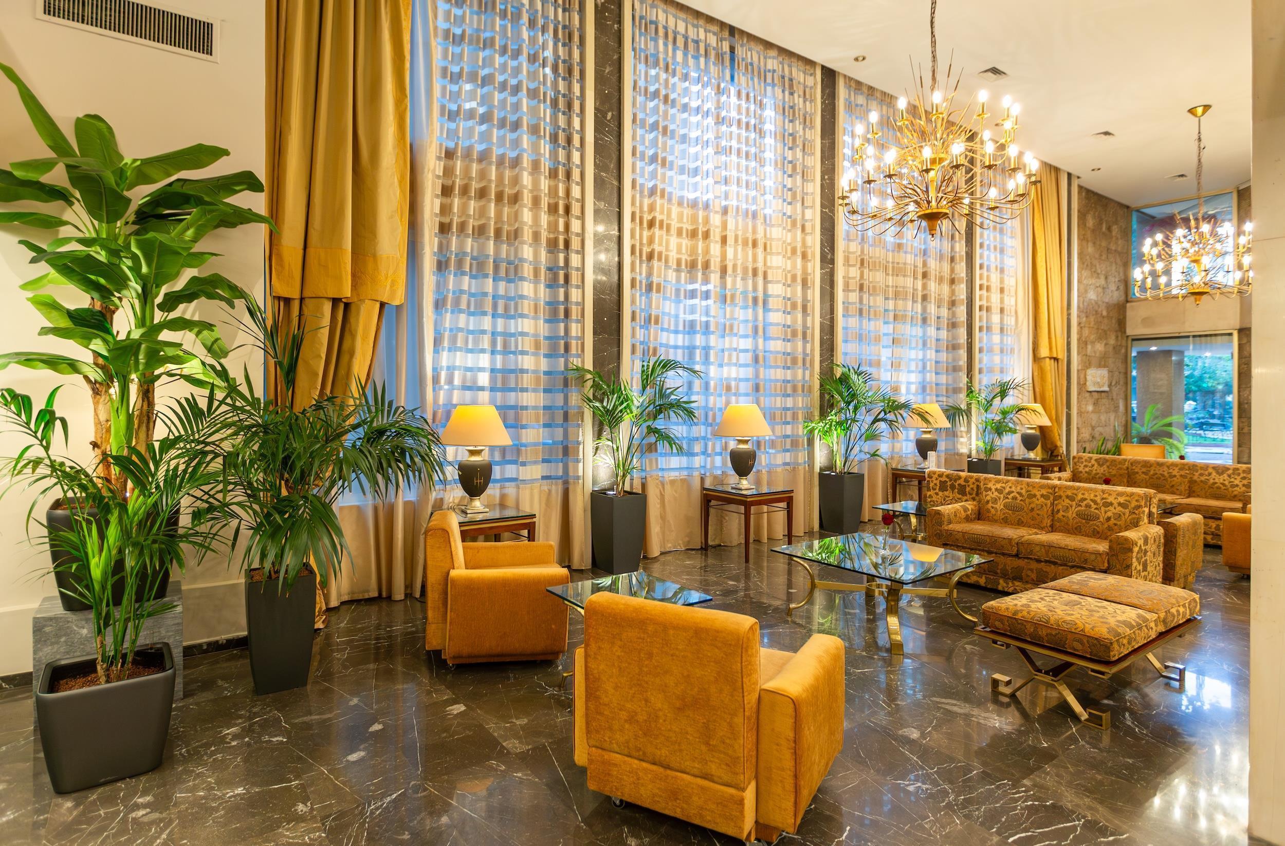 Vista Lobby Ilisia  Hotel